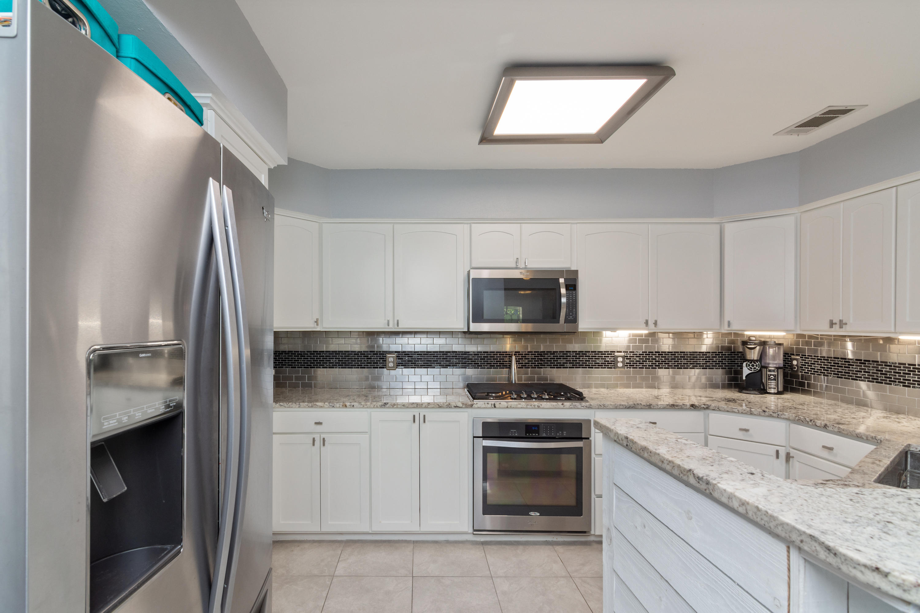 ROCKY BAYOU COUNTRY CLUB ESTATES 3 - Residential