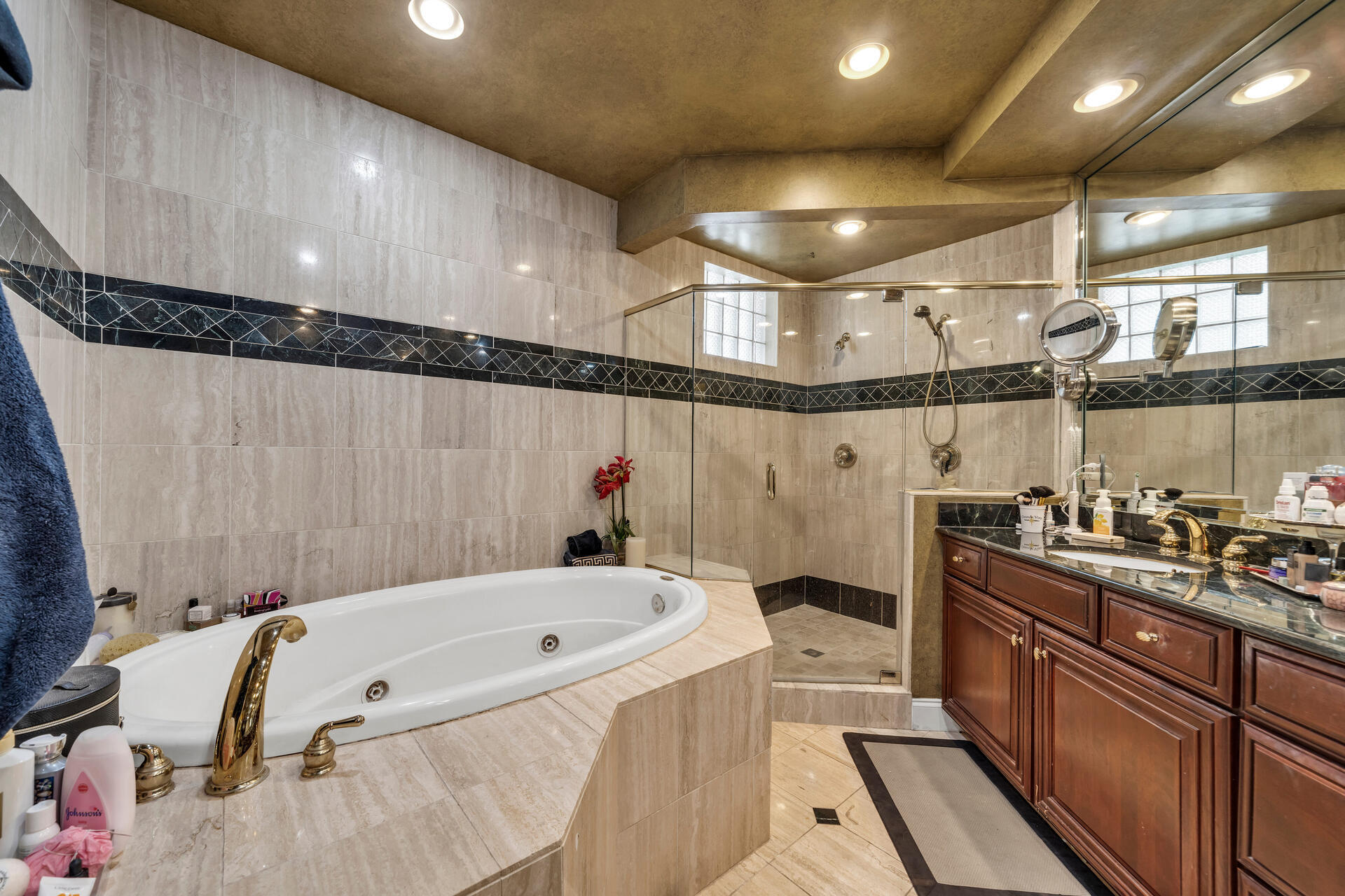 GRAND HARBOR - Residential