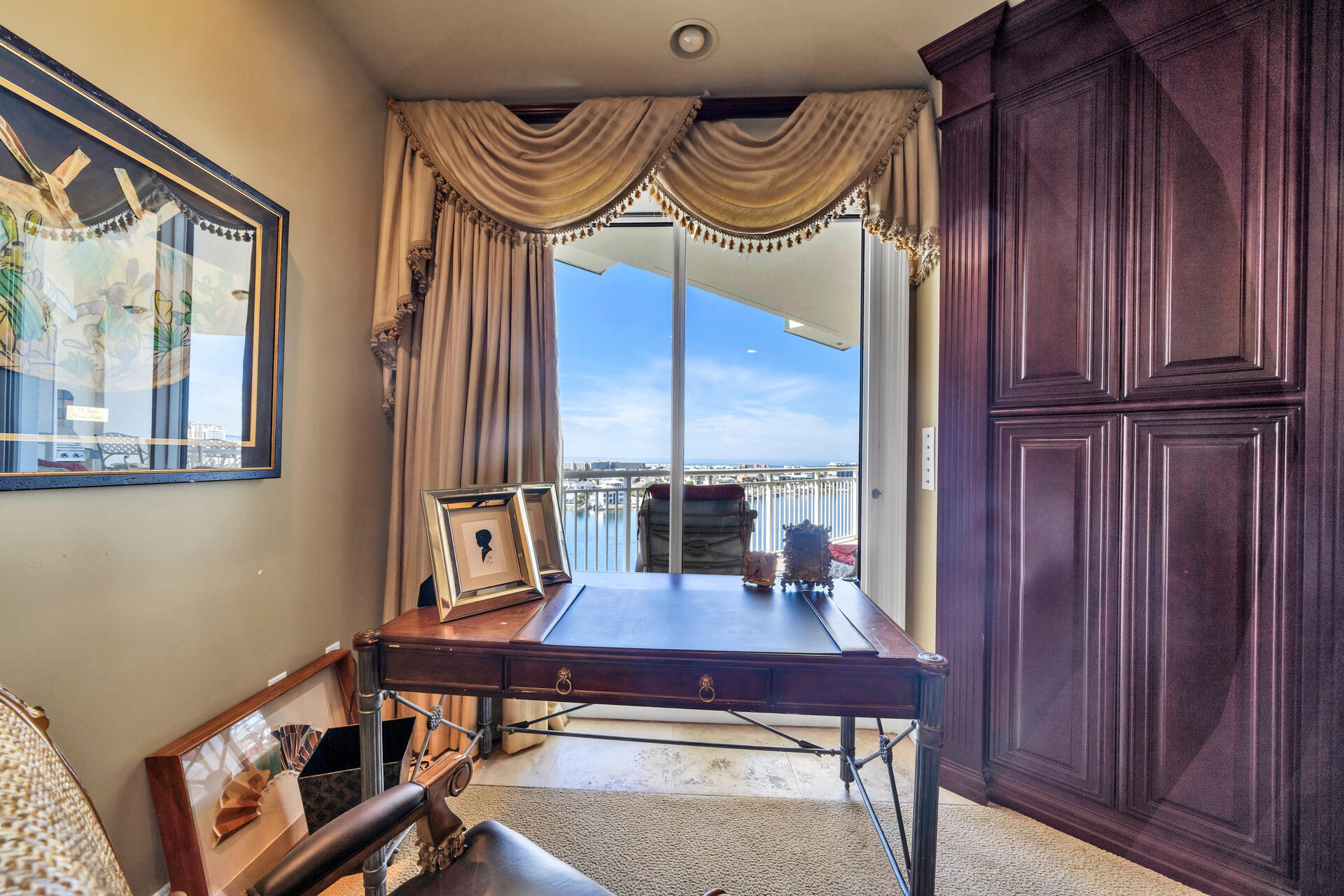 GRAND HARBOR - Residential