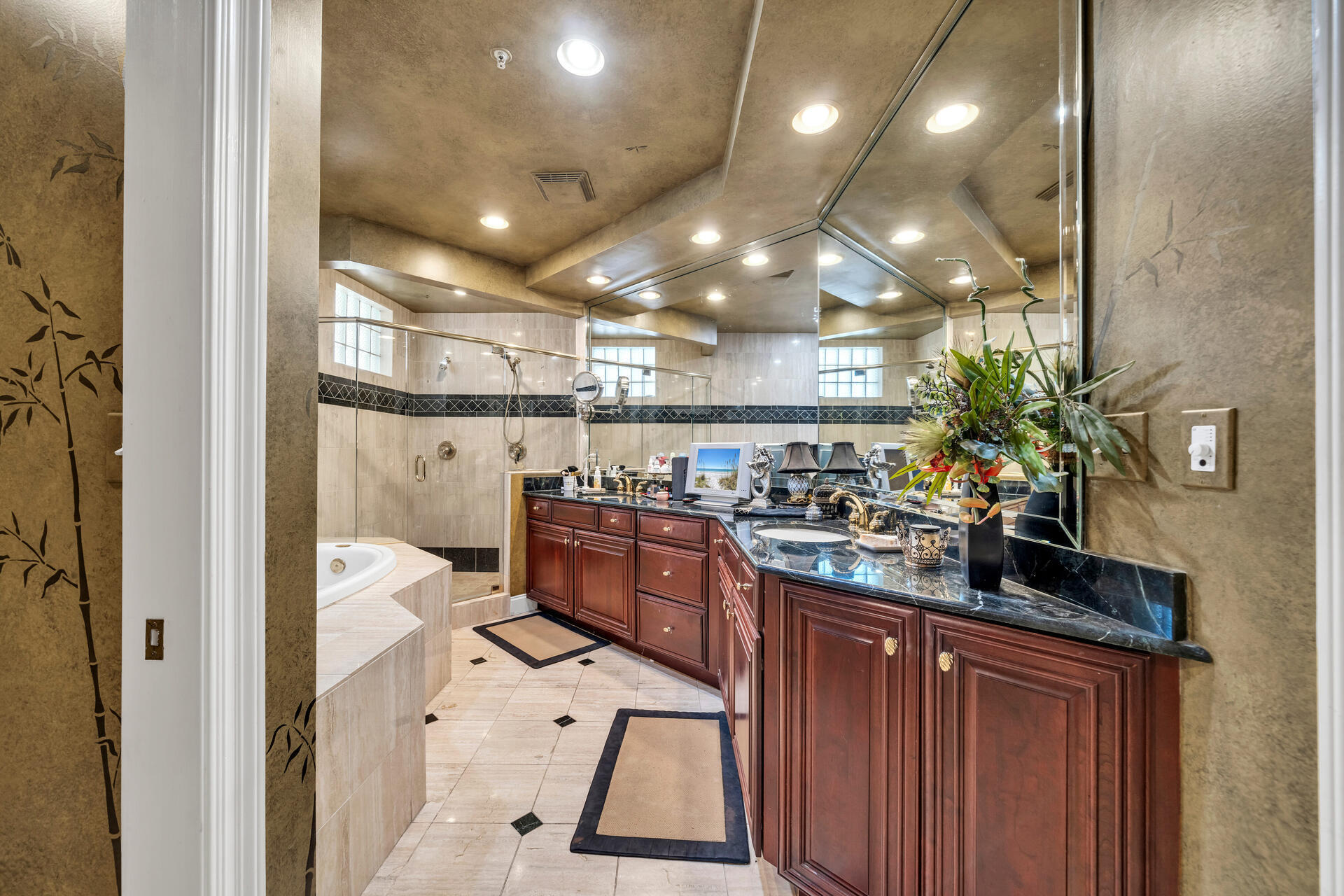 GRAND HARBOR - Residential
