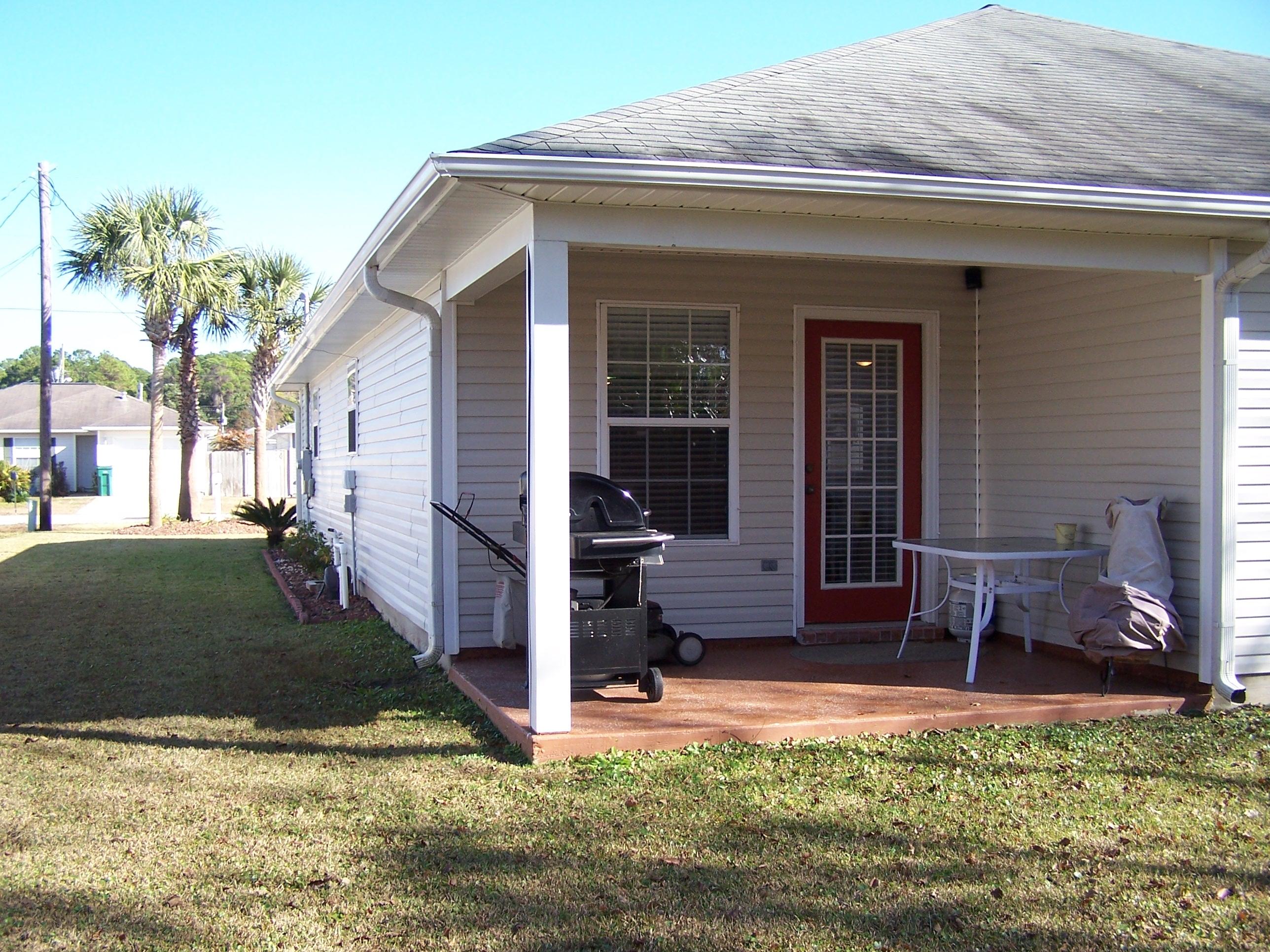 Known as Lot 10 of an unrecorded Plat in the Briggs-Haigler S/D - Residential