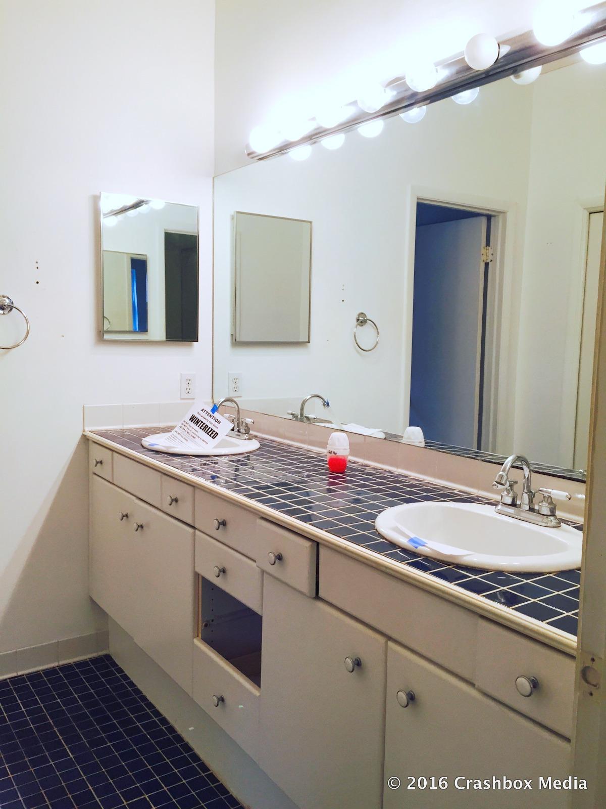 BAYVIEW MANOR - Residential