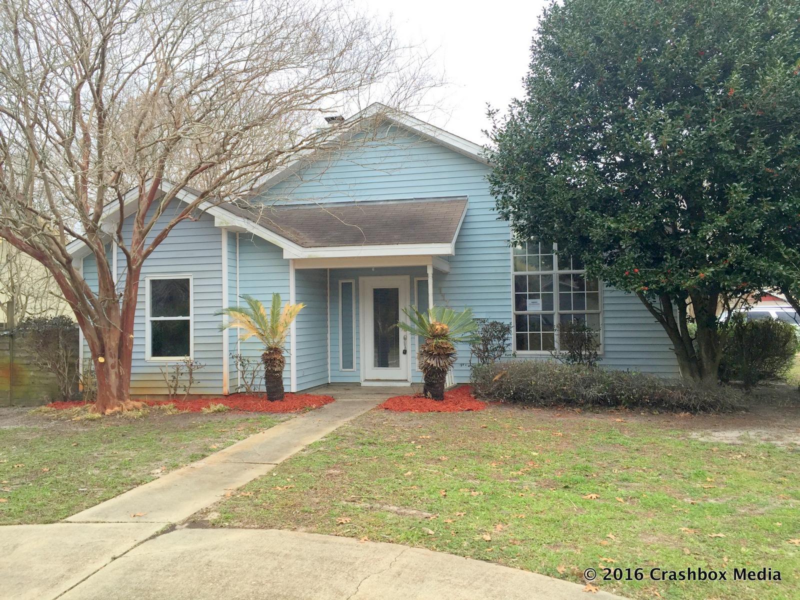 BAYVIEW MANOR - Residential