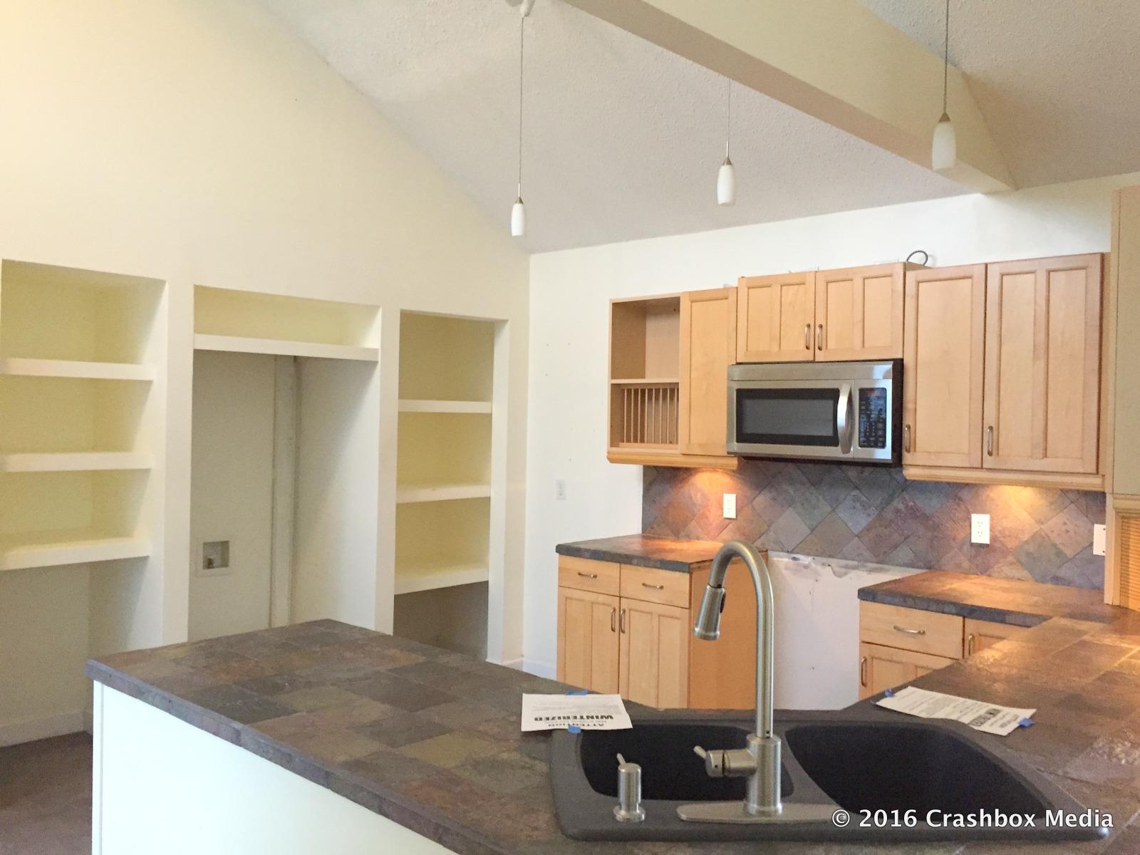 BAYVIEW MANOR - Residential