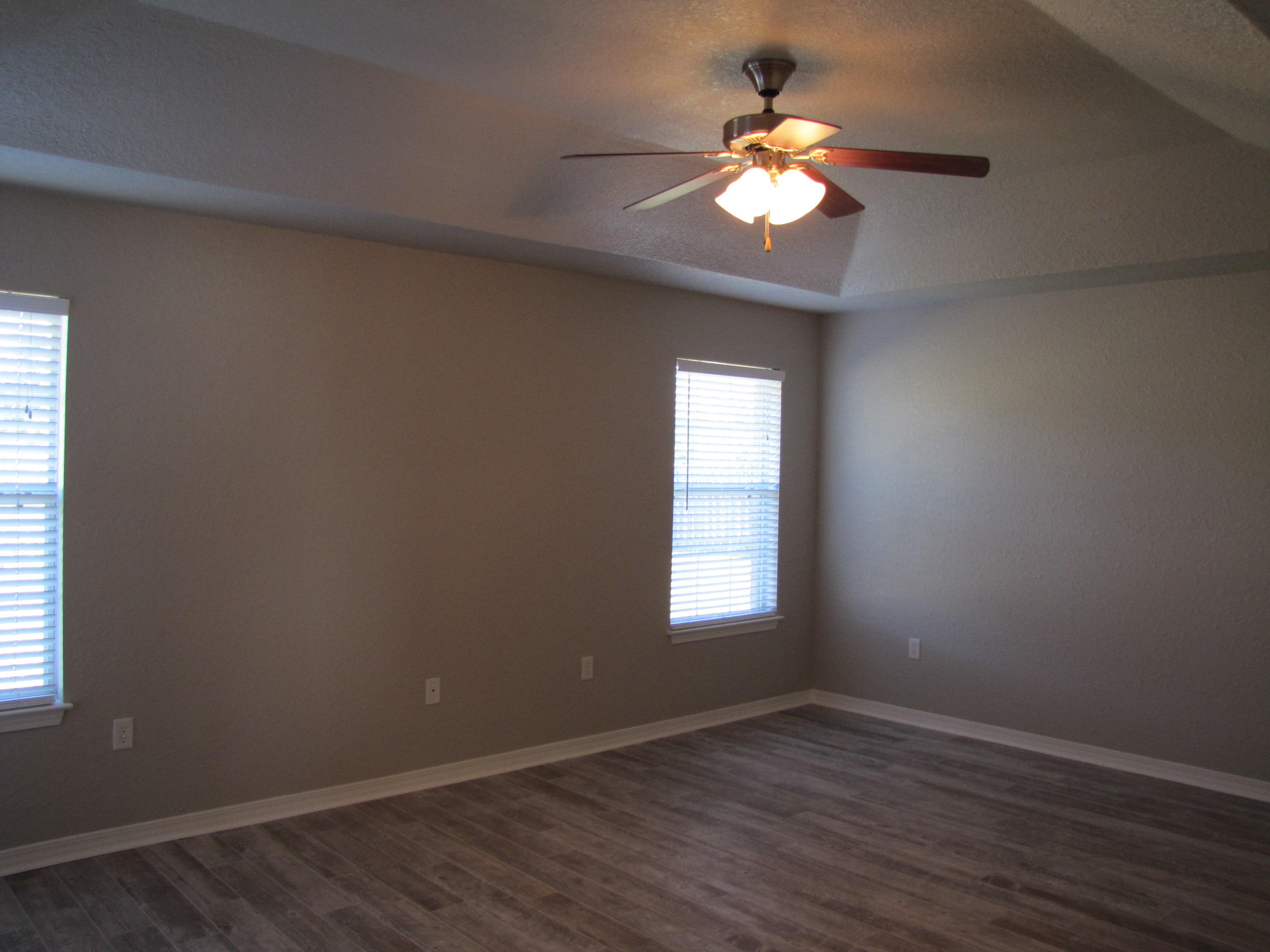 DRIFTWOOD ESTATES - Residential