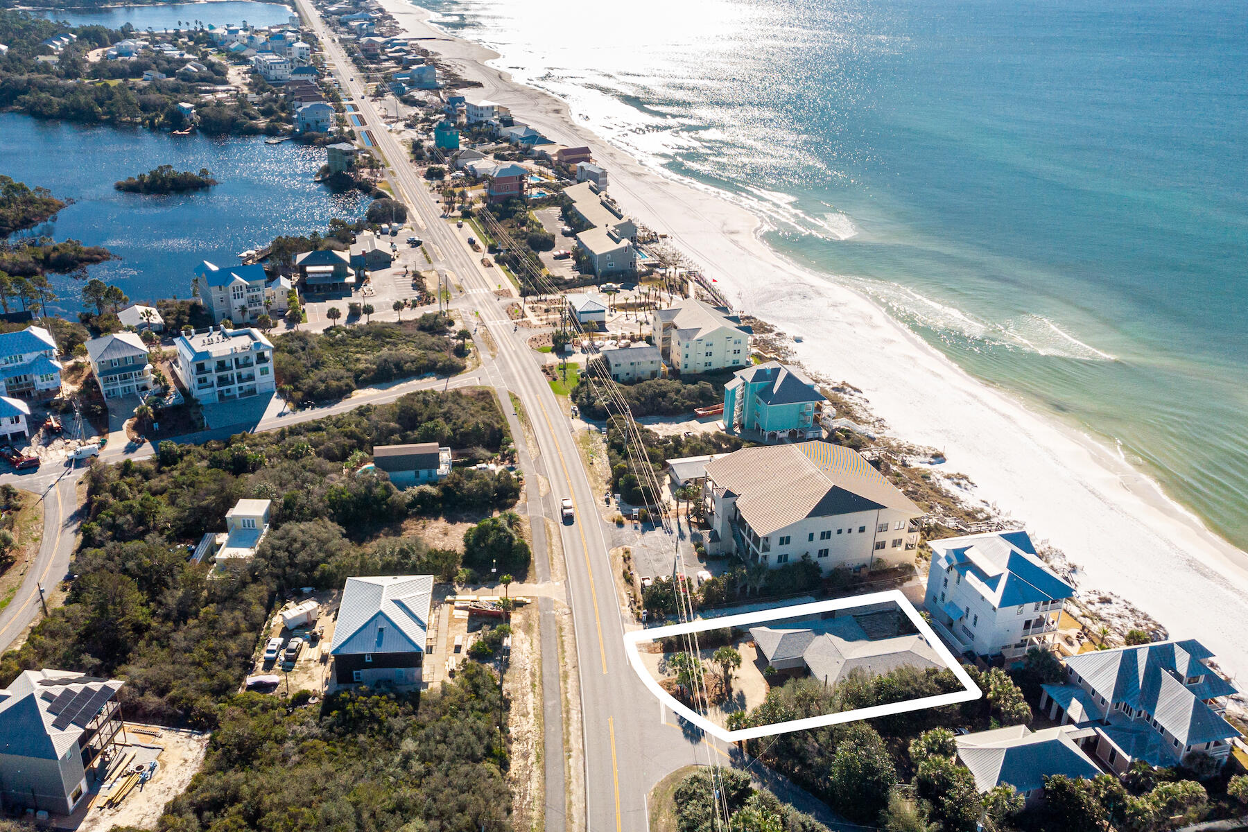 BEACH HIGHLAND - Residential