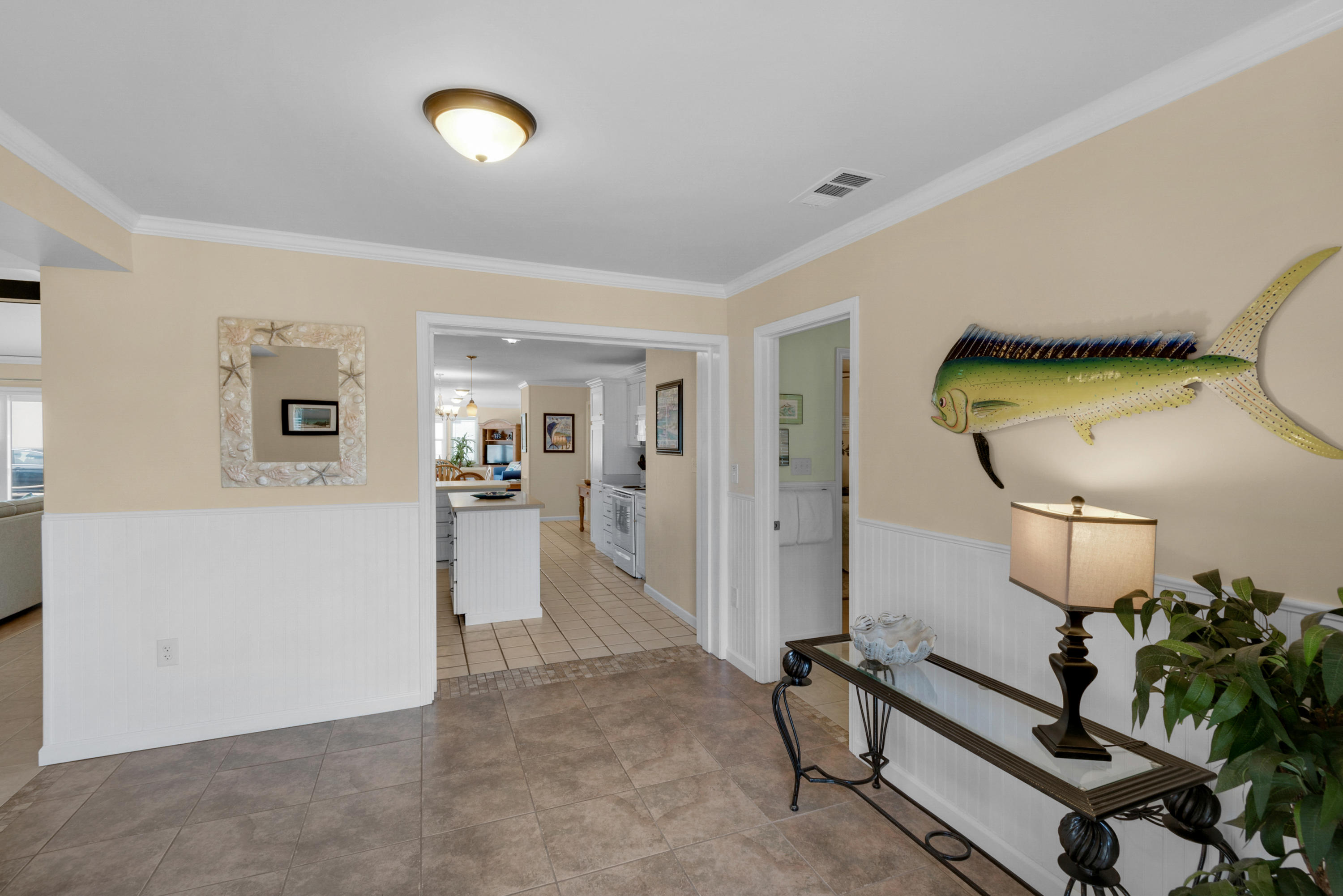 BEACH HIGHLAND - Residential