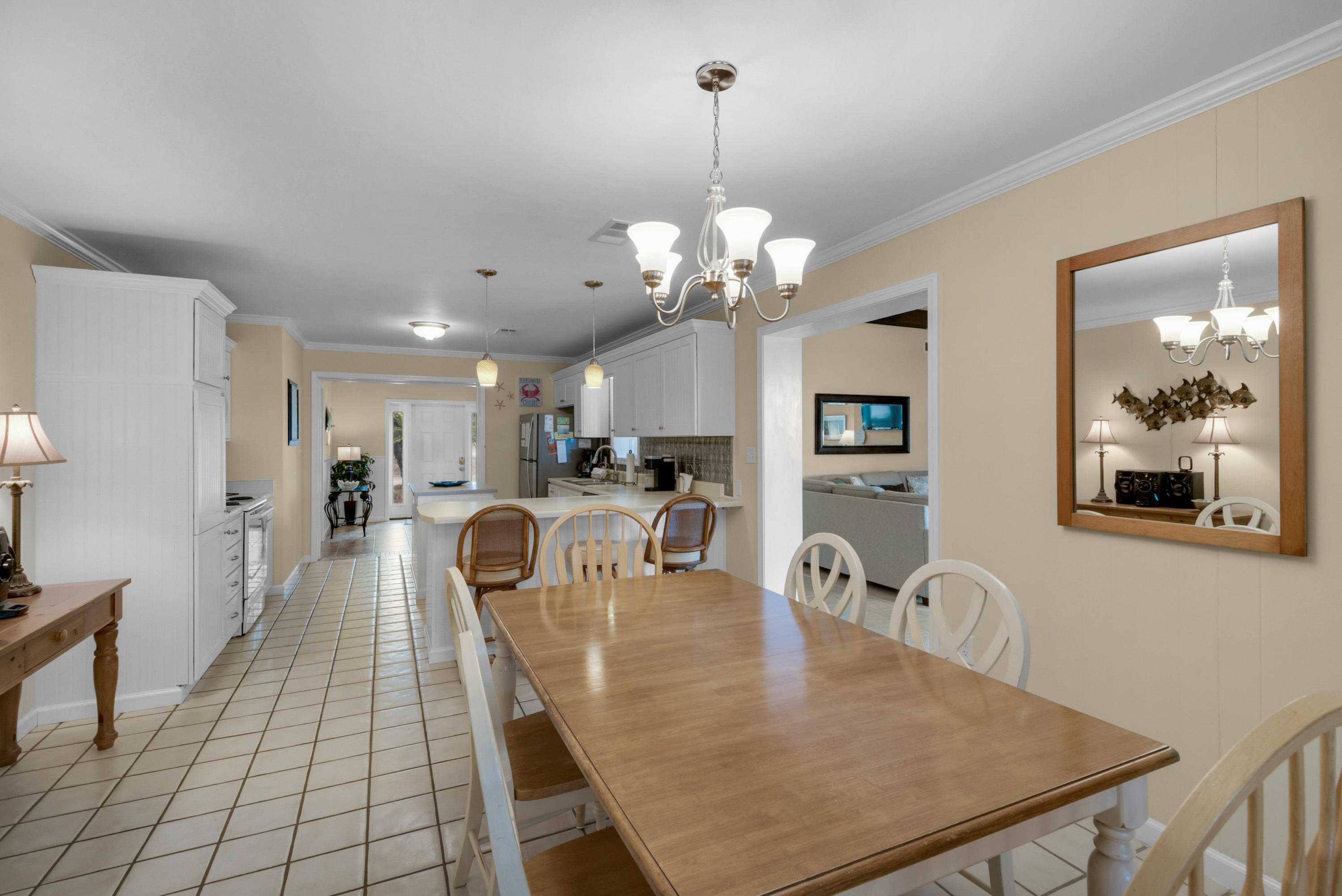 BEACH HIGHLAND - Residential