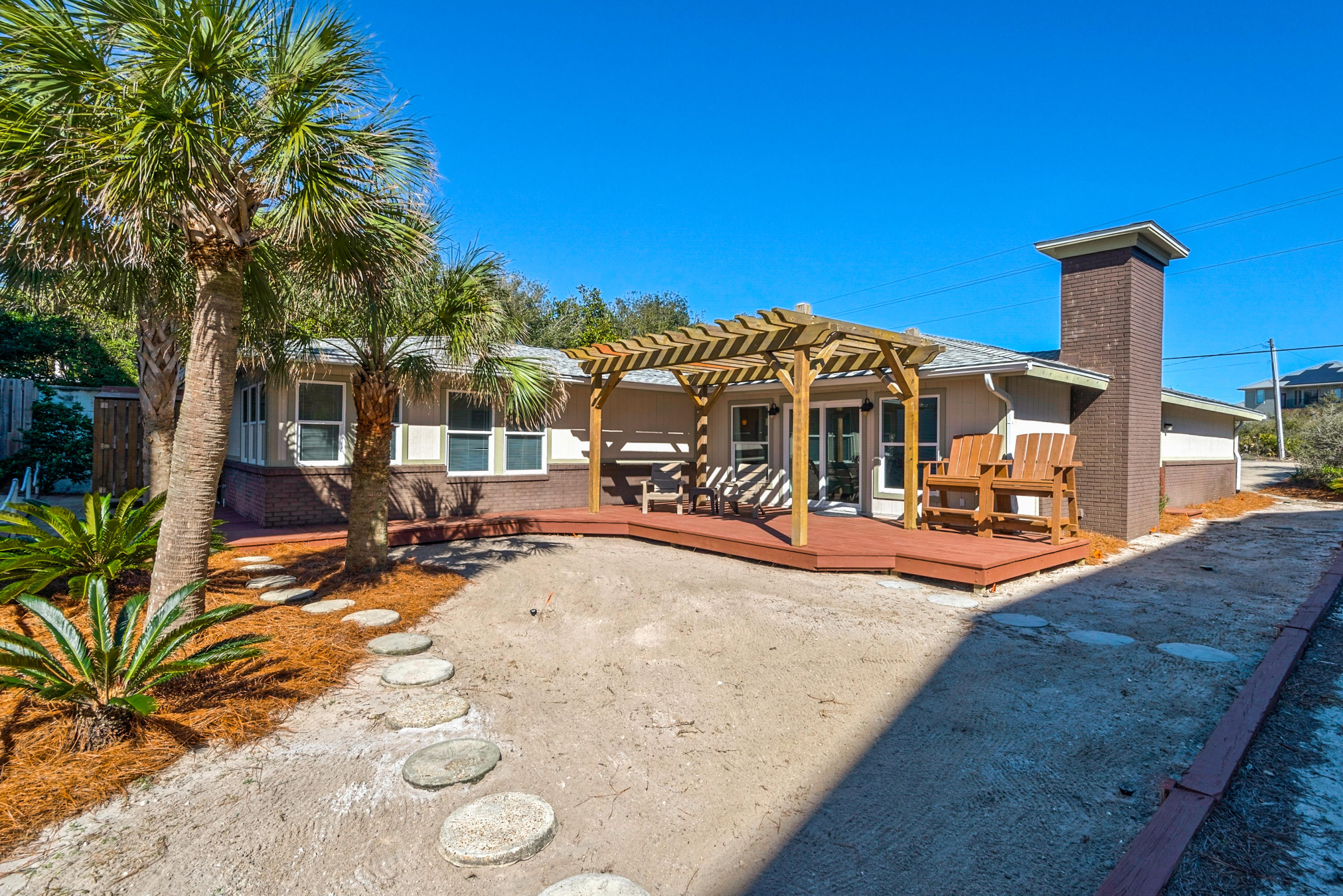 BEACH HIGHLAND - Residential