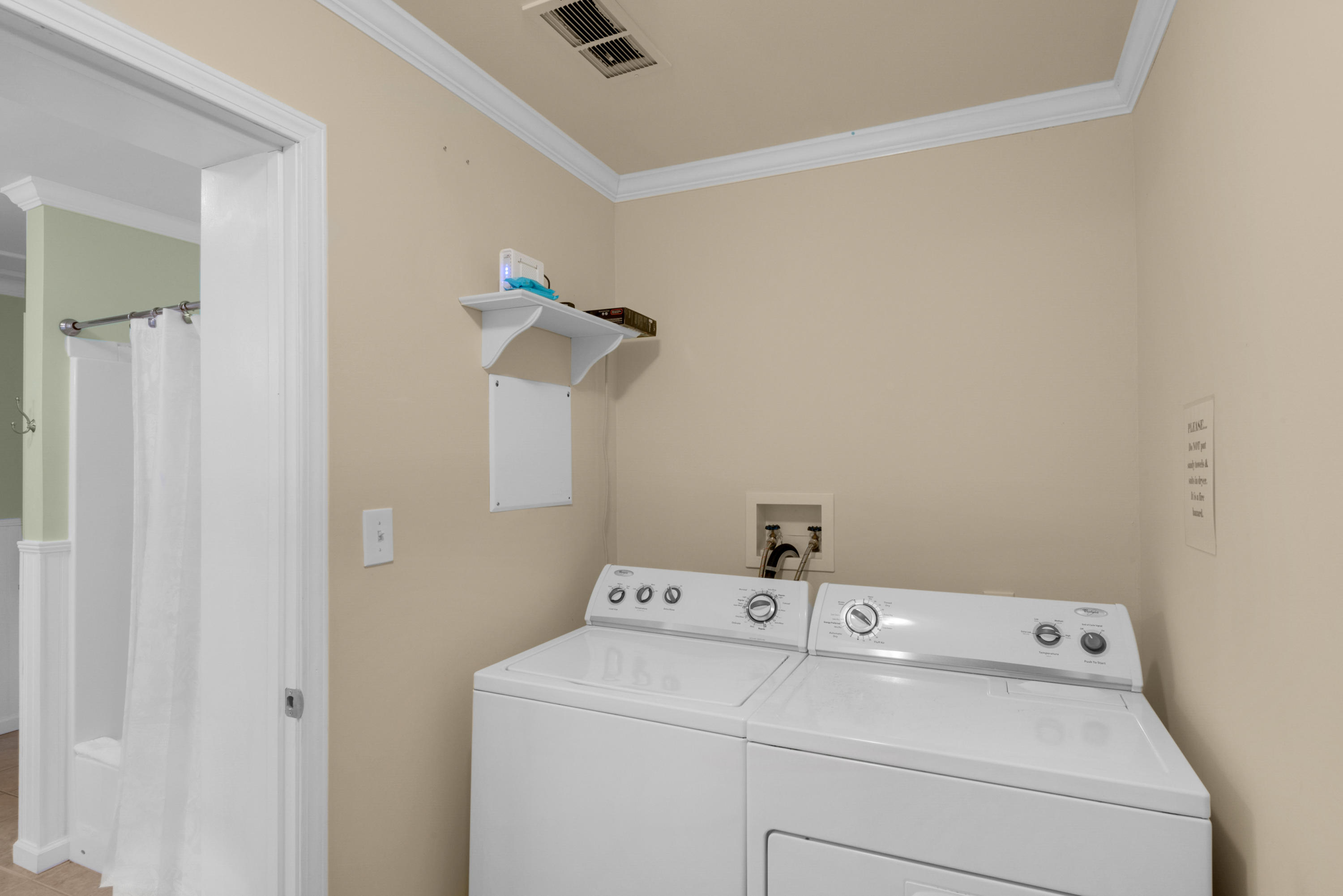 BEACH HIGHLAND - Residential