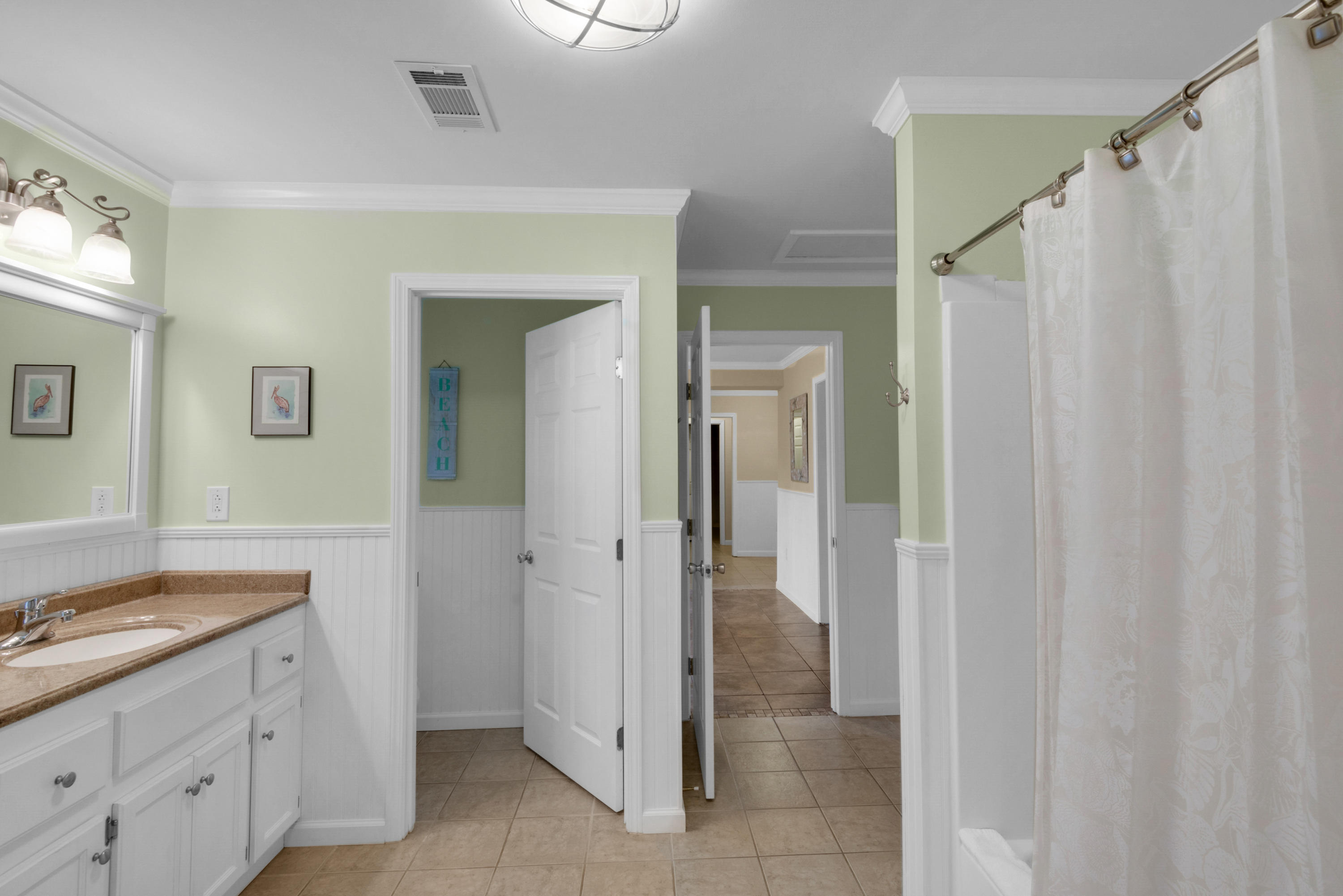 BEACH HIGHLAND - Residential