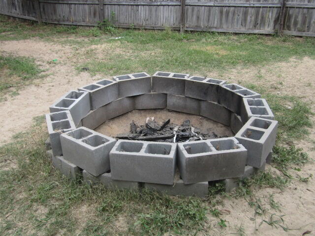 CRESTVIEW LOT 4 BLK 162 - Residential