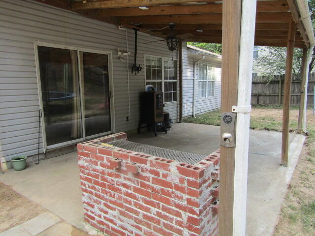 CRESTVIEW LOT 4 BLK 162 - Residential