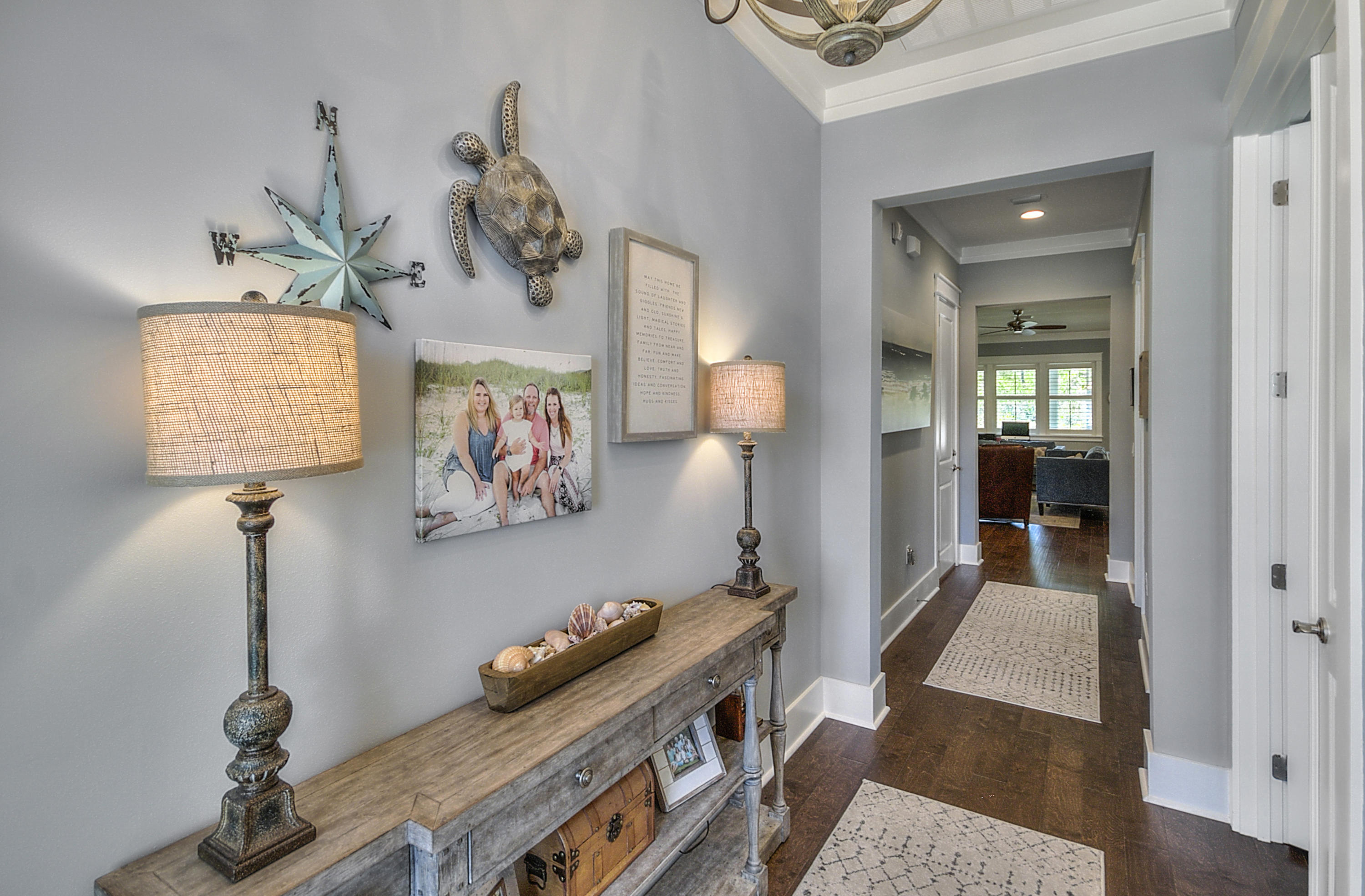 PARADISE COVE - Residential