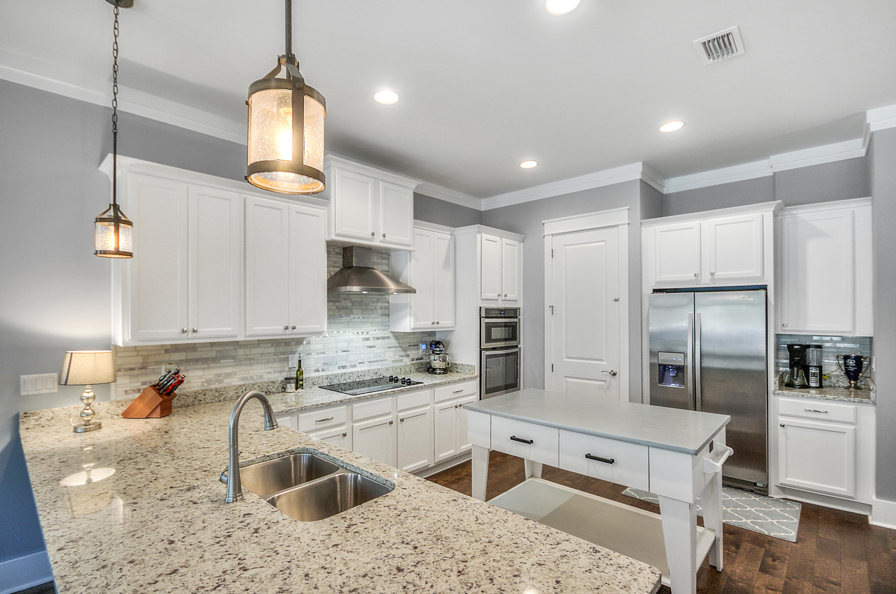 PARADISE COVE - Residential