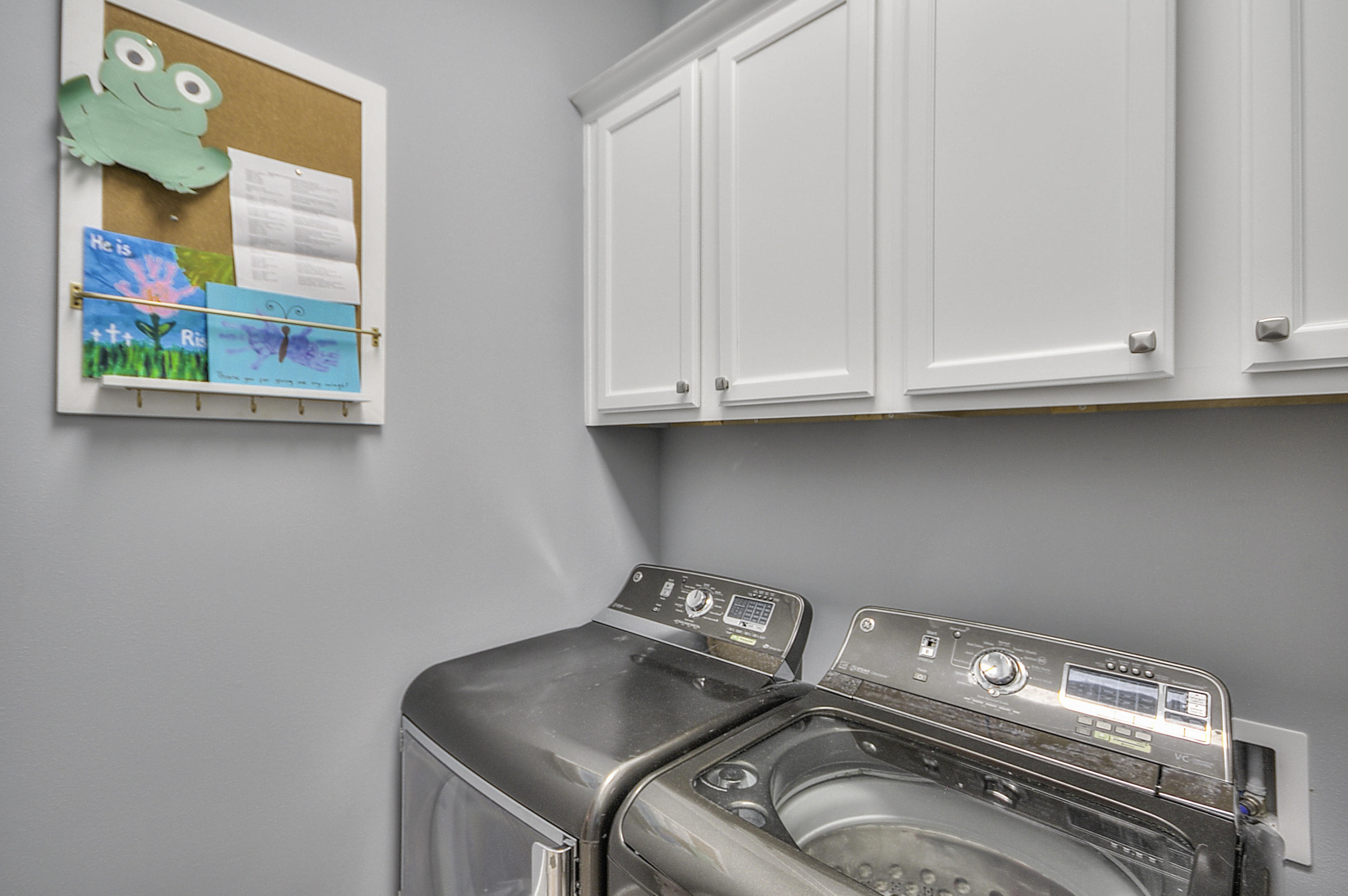 PARADISE COVE - Residential