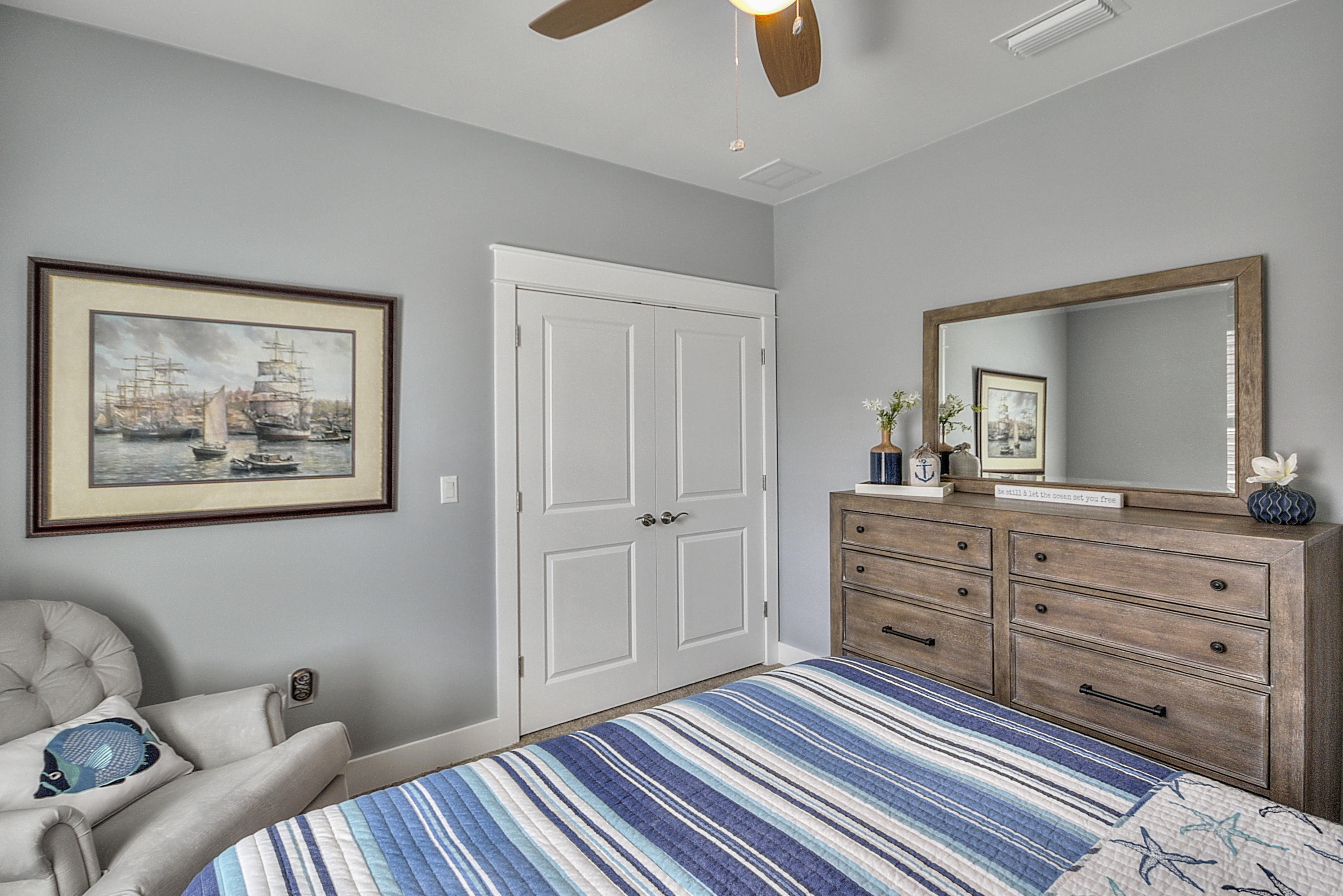 PARADISE COVE - Residential