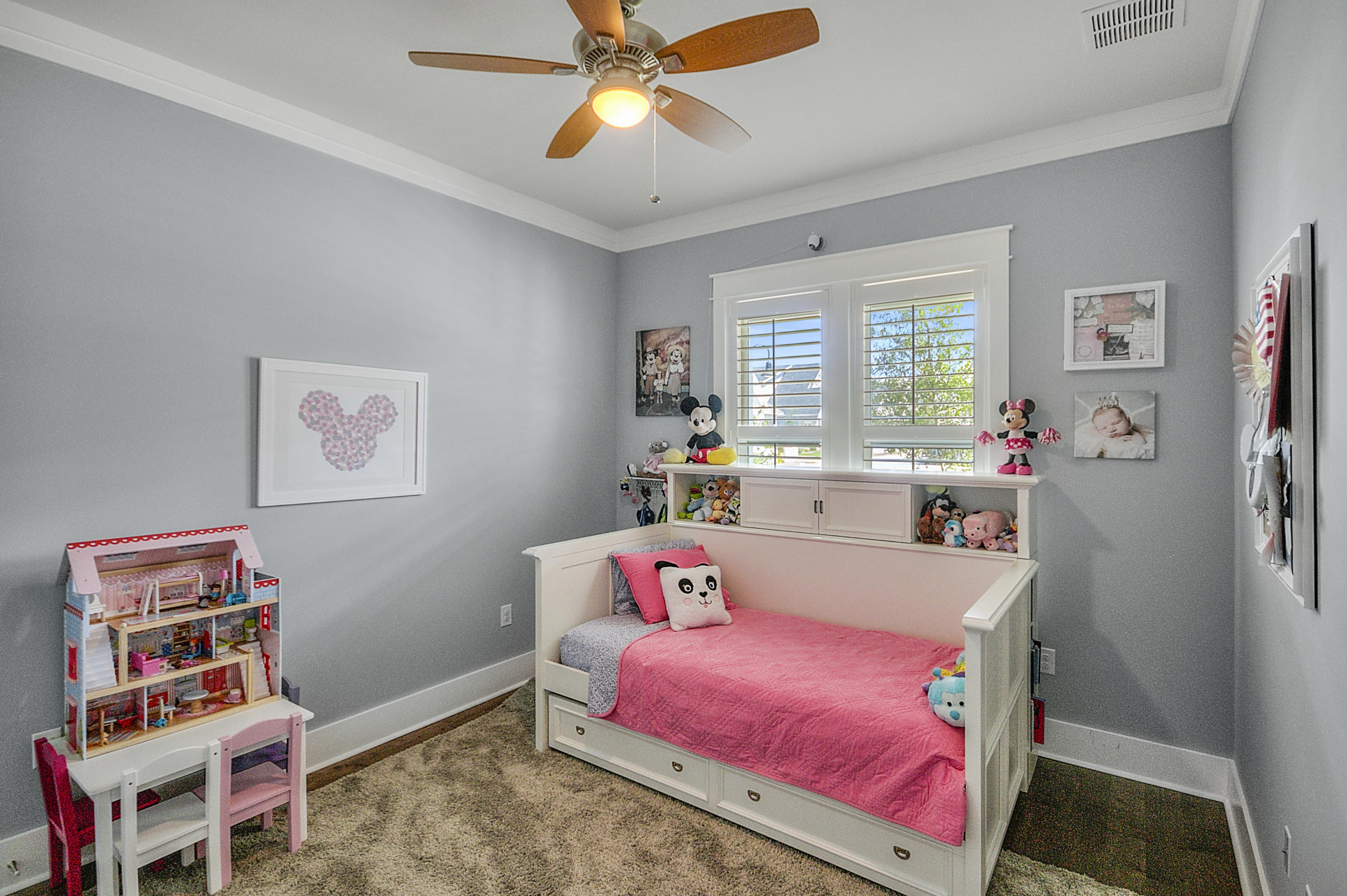 PARADISE COVE - Residential