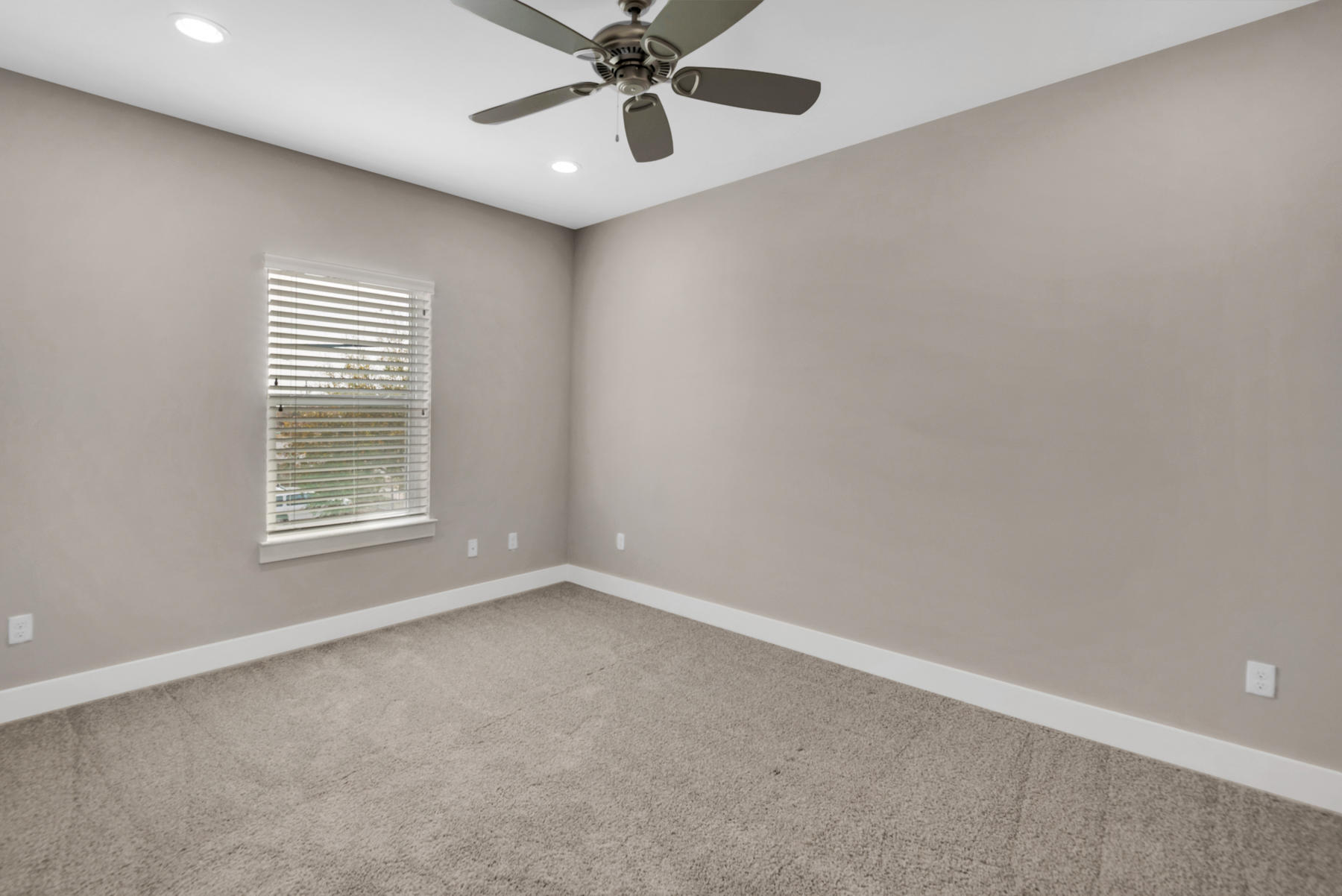 Destin Oaks - Residential Lease