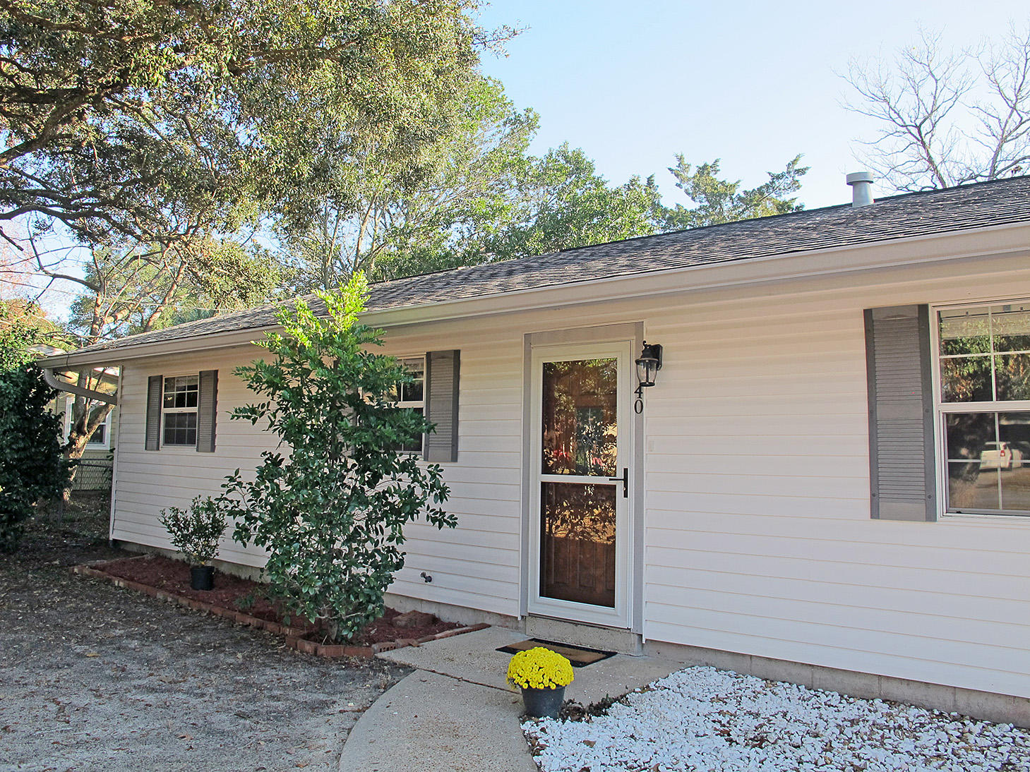 Great house! Ideal first home with many upgrades on nearly a quarter acre with mature oak trees in central Fort Walton Beach. Effective Year Built is 1970! An extra-large living room and master suite provide plenty of space to spread out. In addition, a huge enclosed Florida Room offers an expansive area to relax or party, and has special nesting windows that open to let in cool breezes or close to guard against winds up to 140mph. A Centurion whole-house generator kicks in automatically if the electricity goes out, and runs everything but the AC. The roof is only 9 years old based on the 4-point inspection done when the owner purchased the house. HVAC was new in 2011, and the water heater was installed in 2016. Keep reading, there's more!
