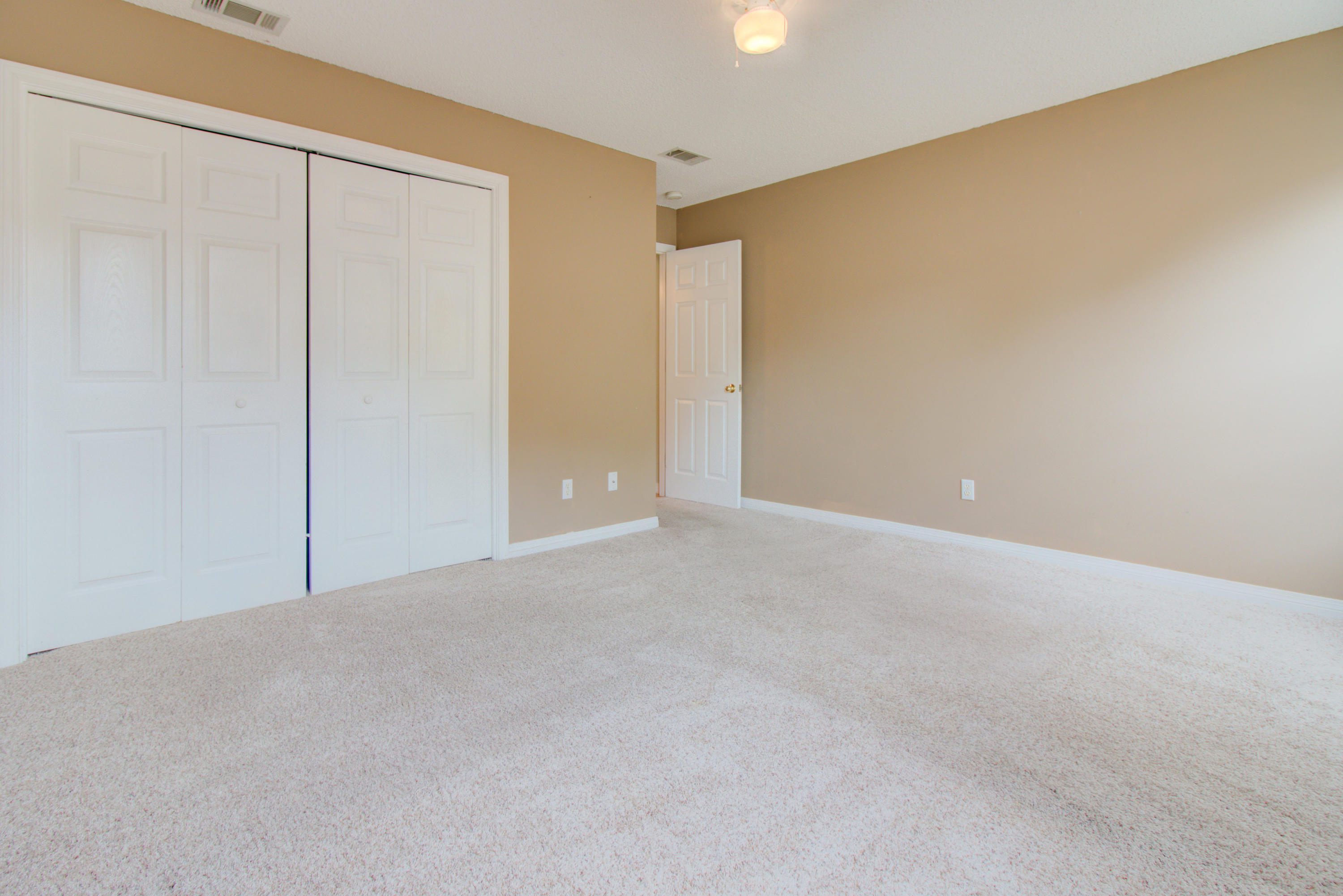 CAMBRIDGE VILLAGE T/H - Residential