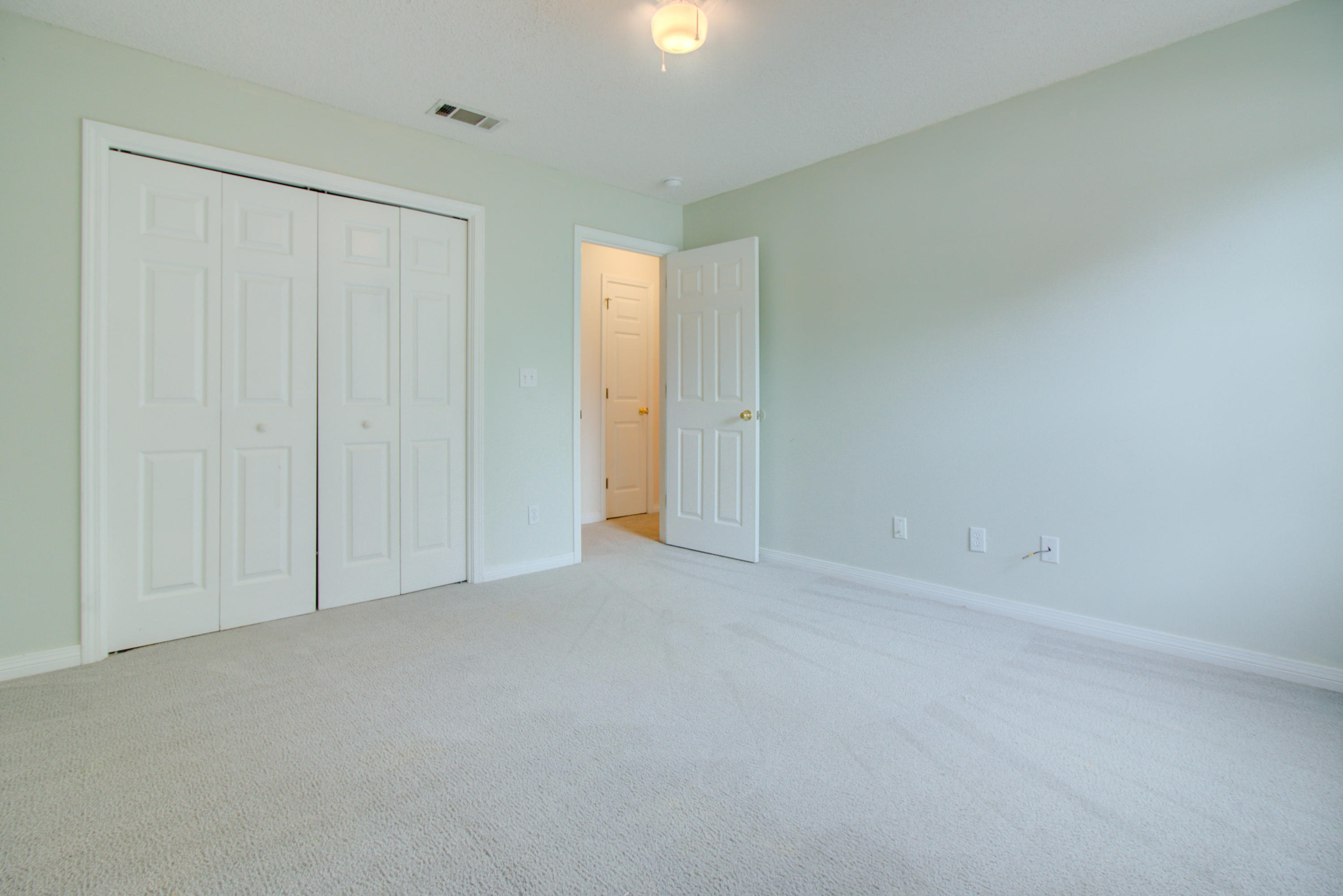 CAMBRIDGE VILLAGE T/H - Residential