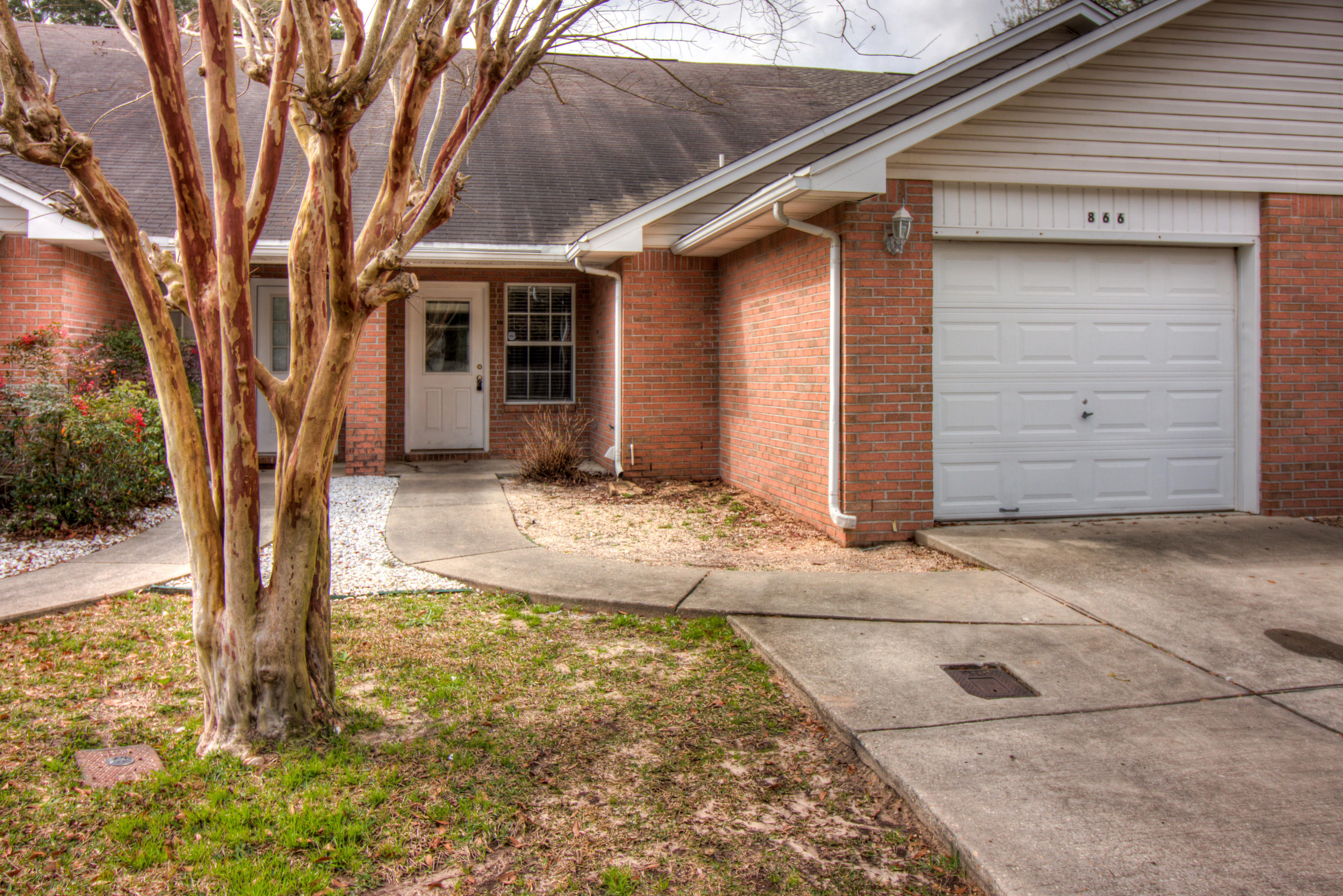 CAMBRIDGE VILLAGE T/H - Residential