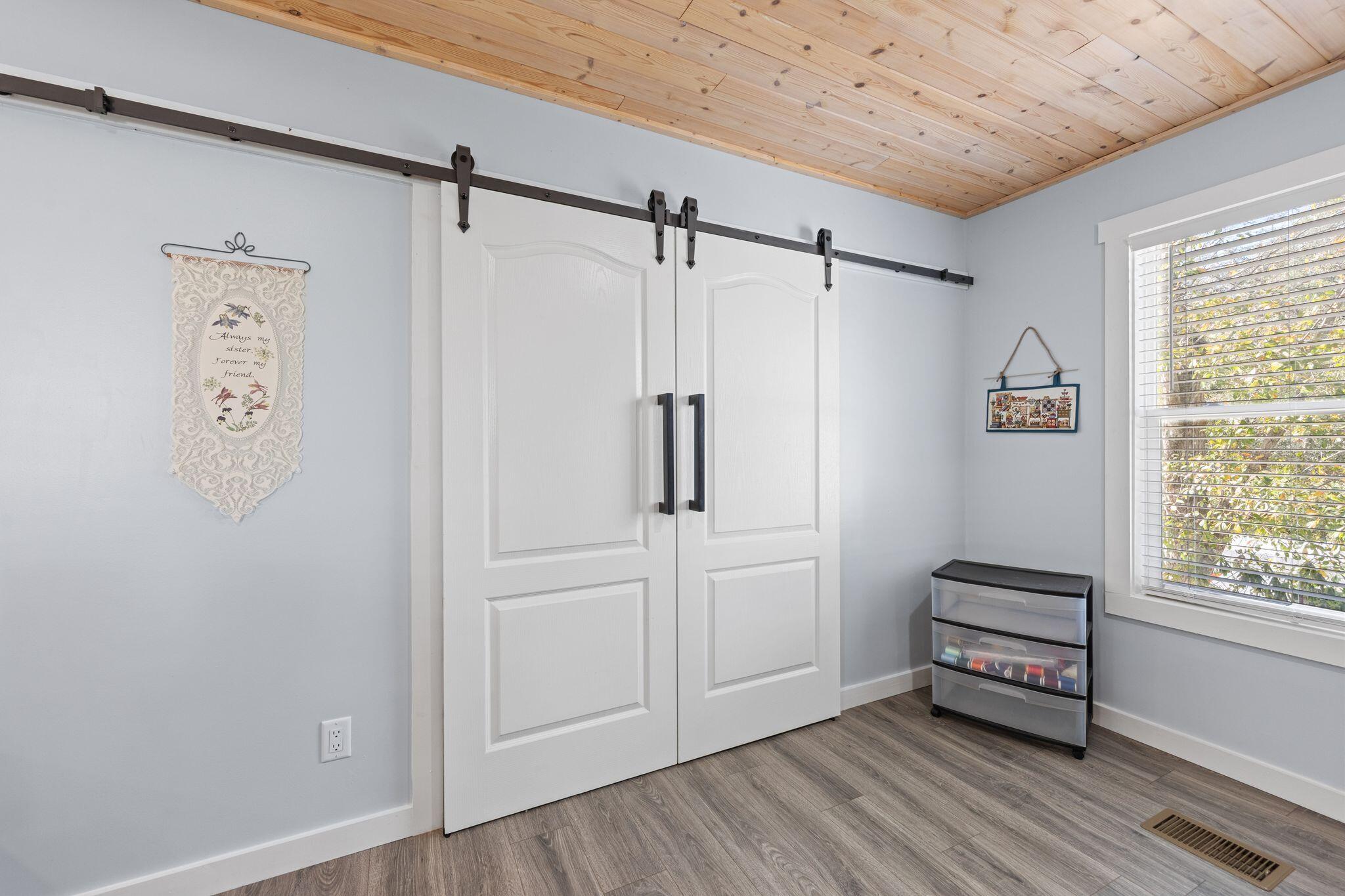 Emerald Shores - Residential