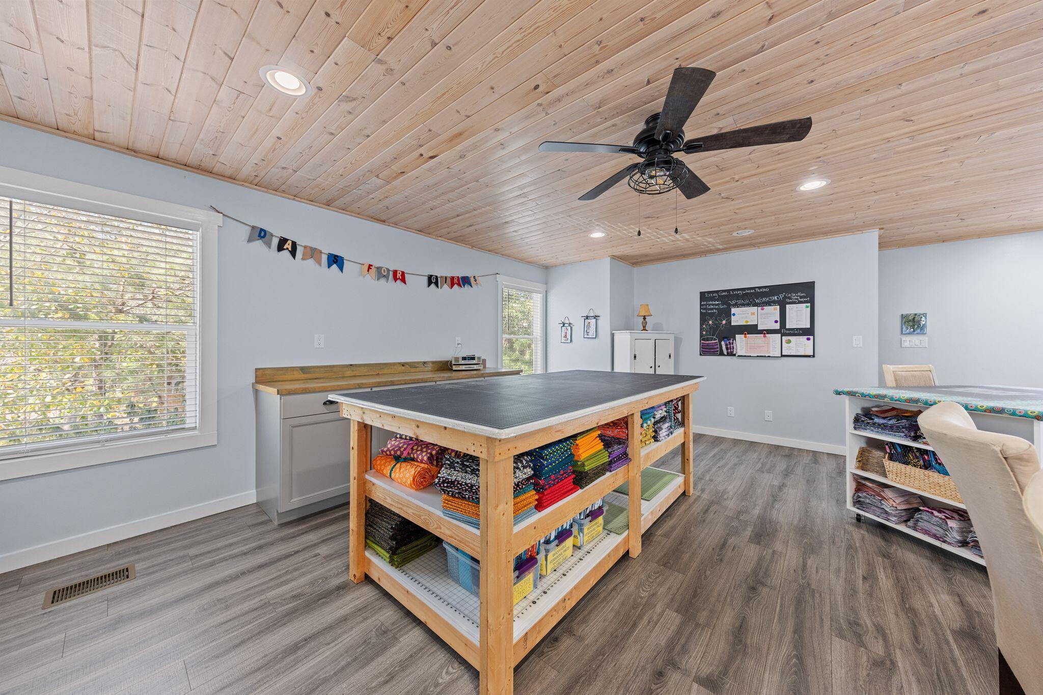 Emerald Shores - Residential