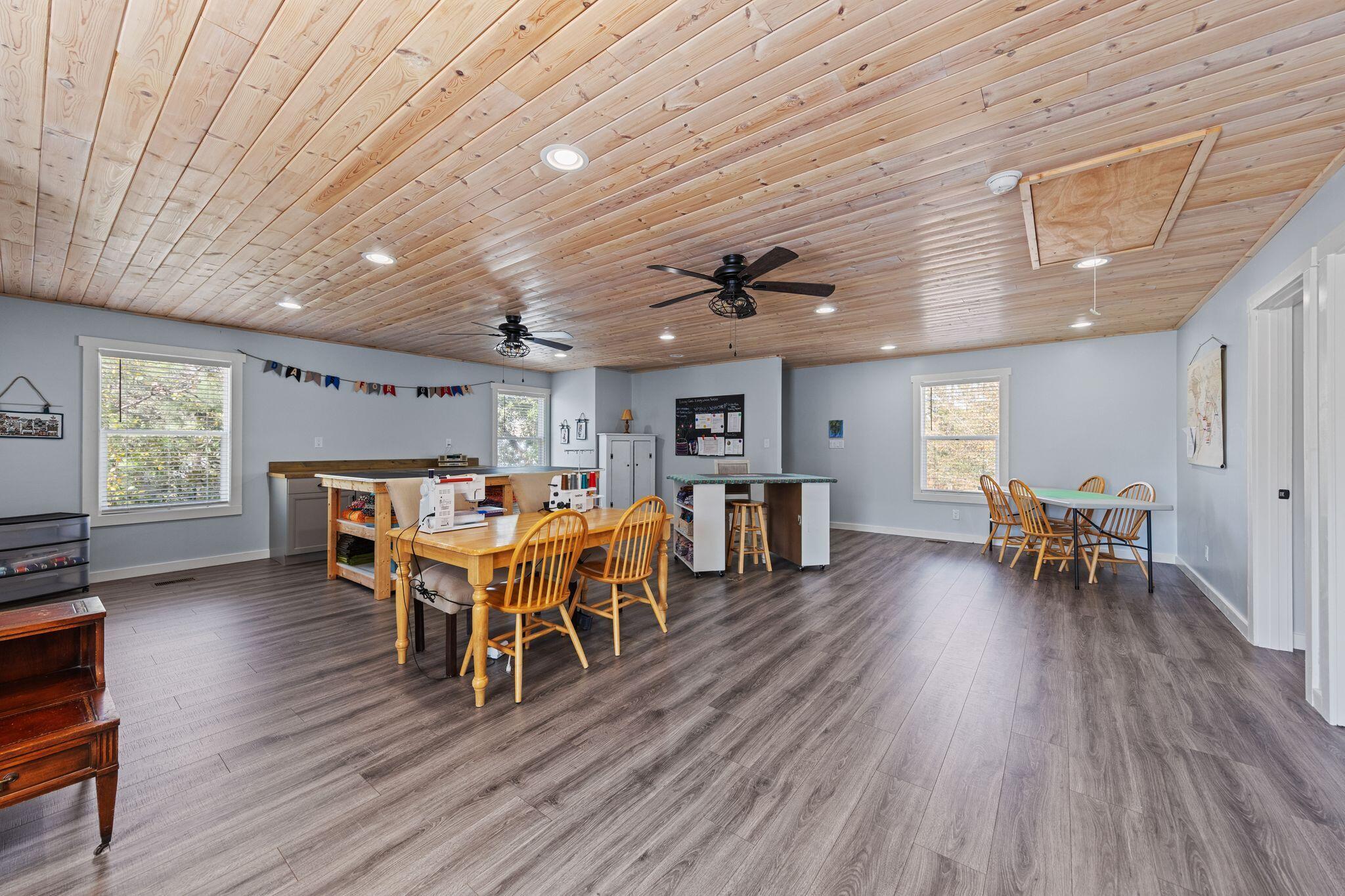 Emerald Shores - Residential