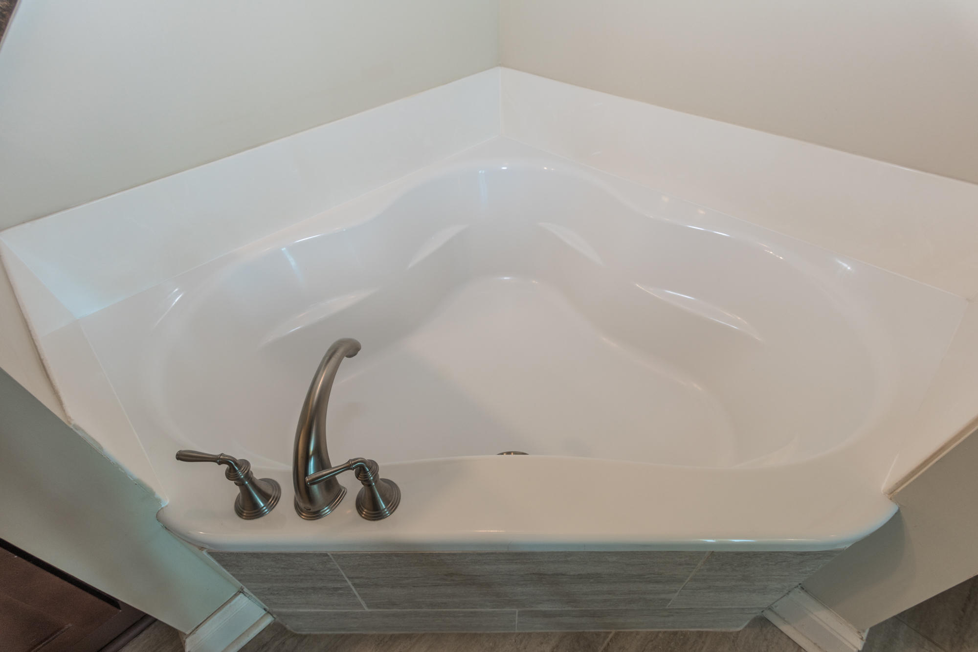 aqua condo - Residential