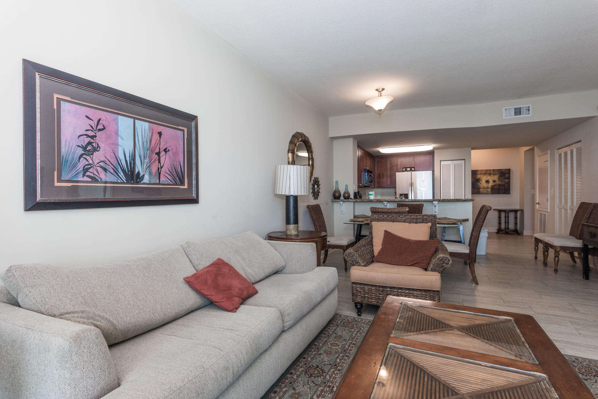 aqua condo - Residential