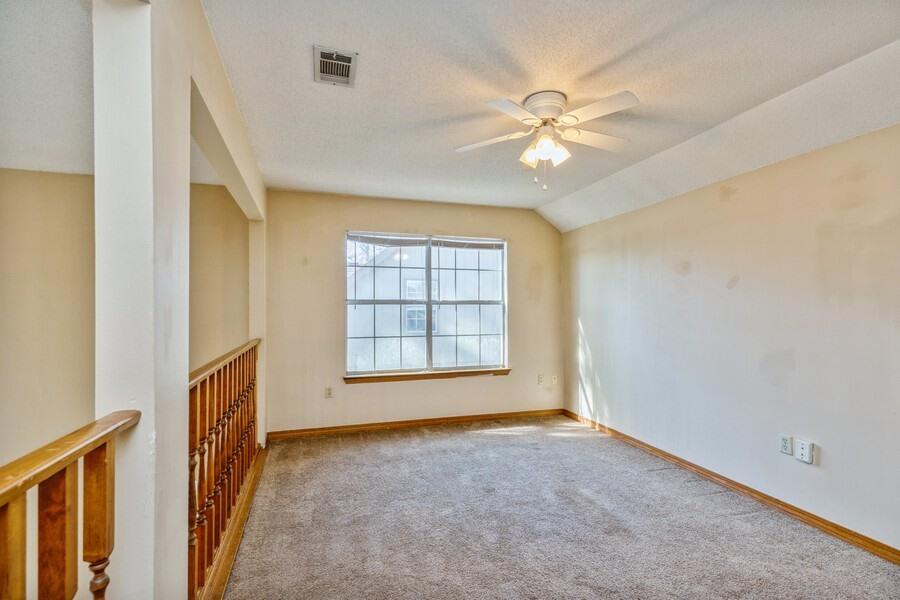 VILLAGE WEST - Residential