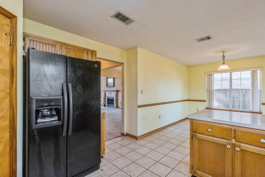 VILLAGE WEST - Residential