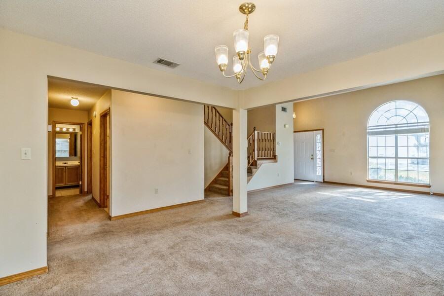 VILLAGE WEST - Residential