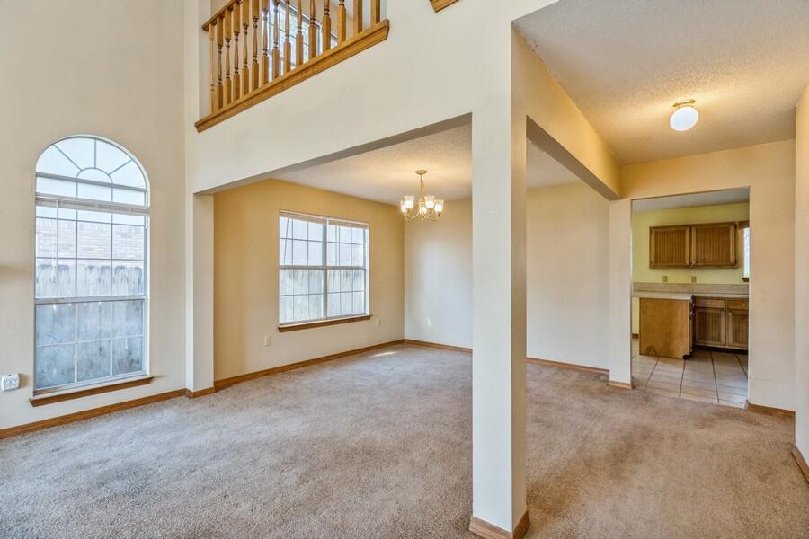 VILLAGE WEST - Residential