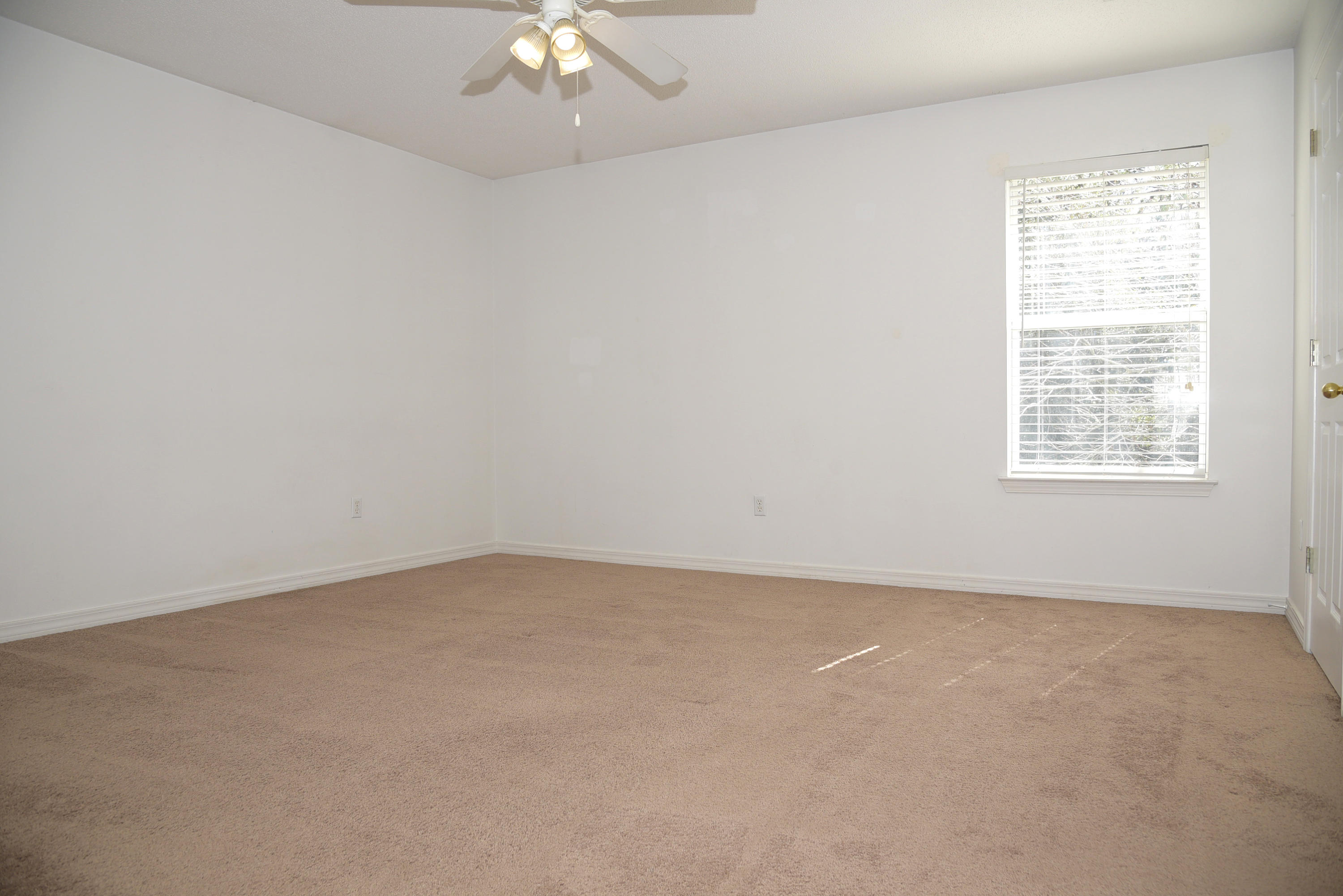 SHALIMAR COTTAGES - Residential