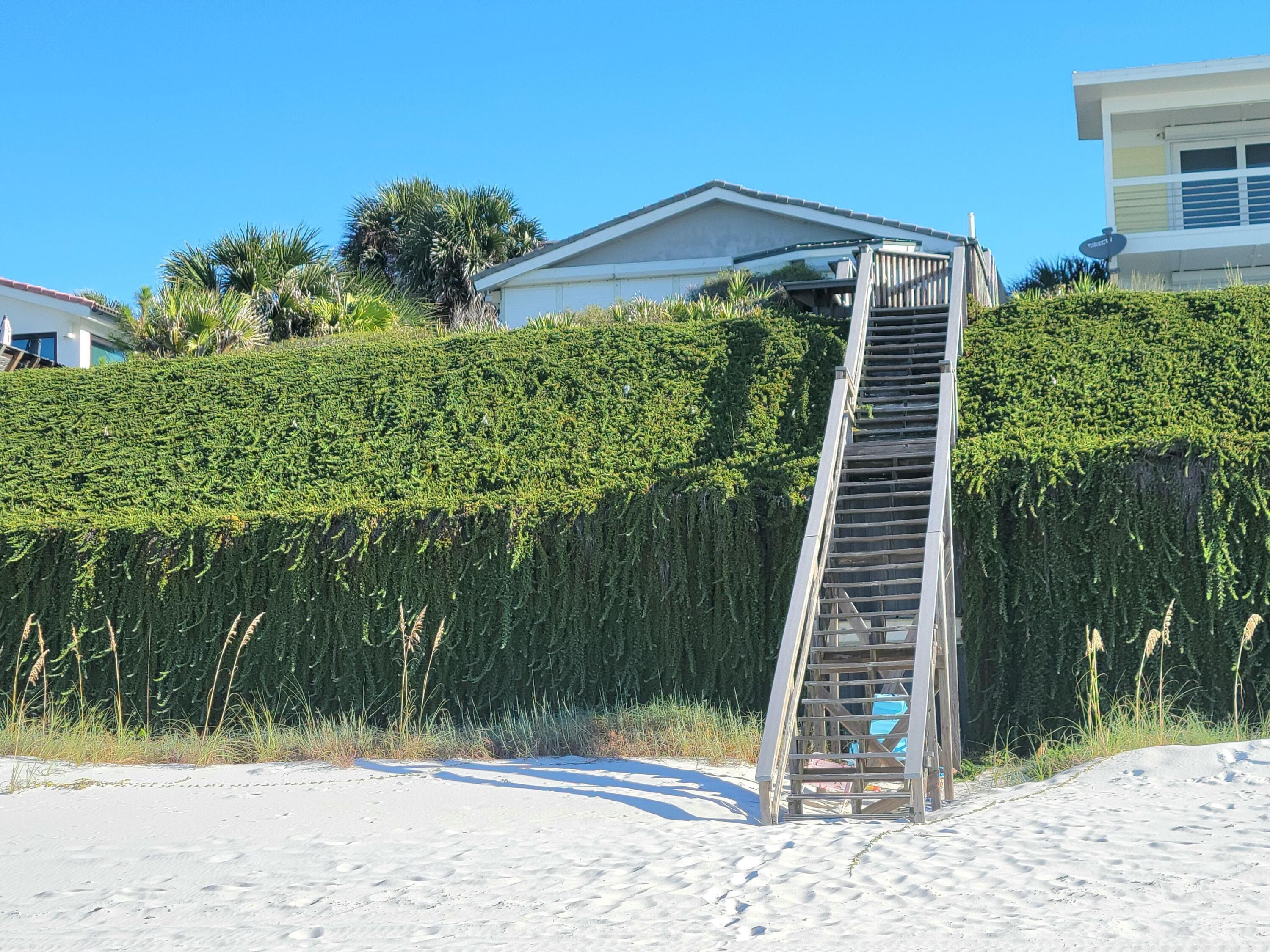 Sand Cliffs - Residential