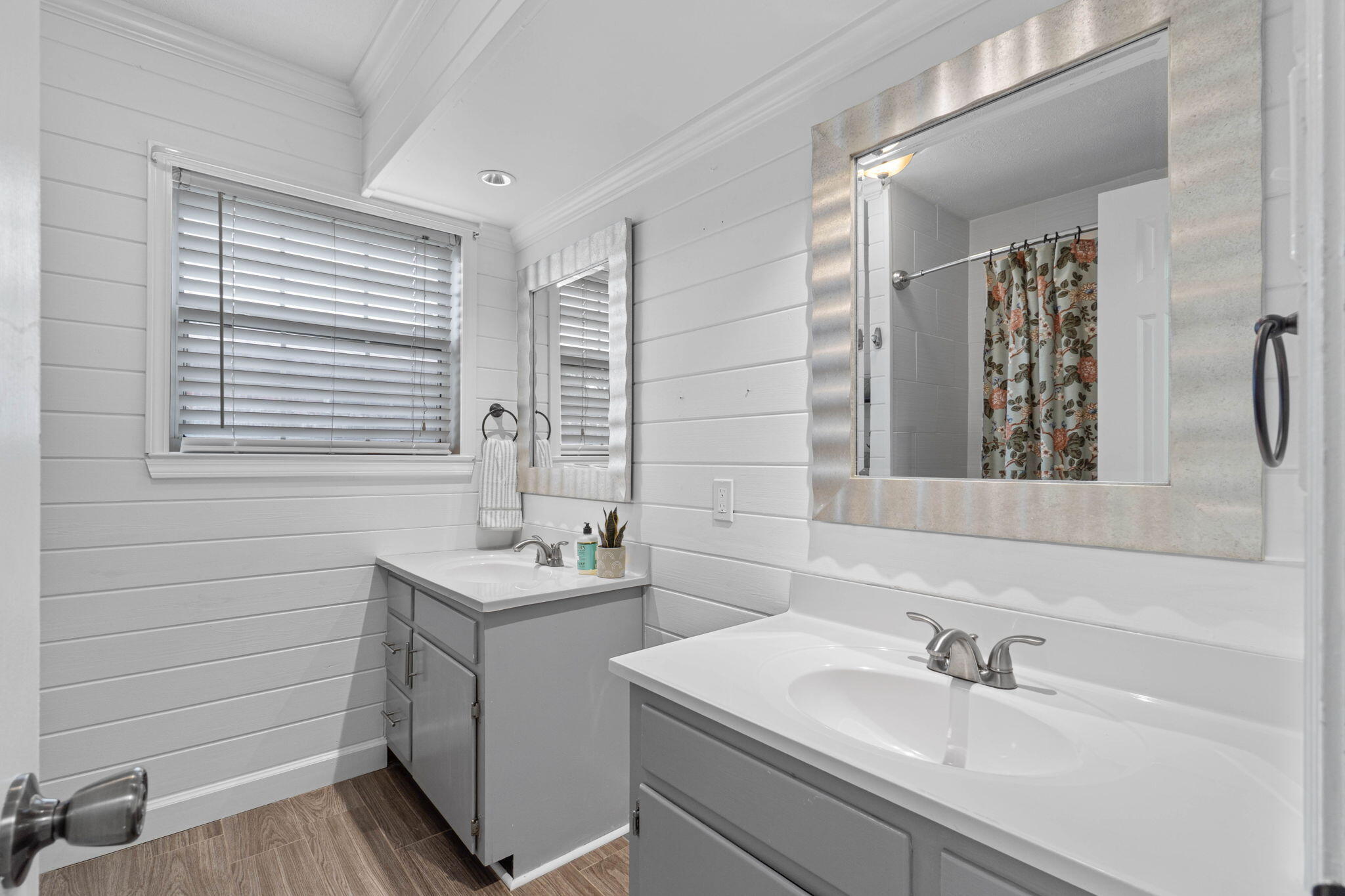 BAYOU WOODS 2ND ADDN - Residential