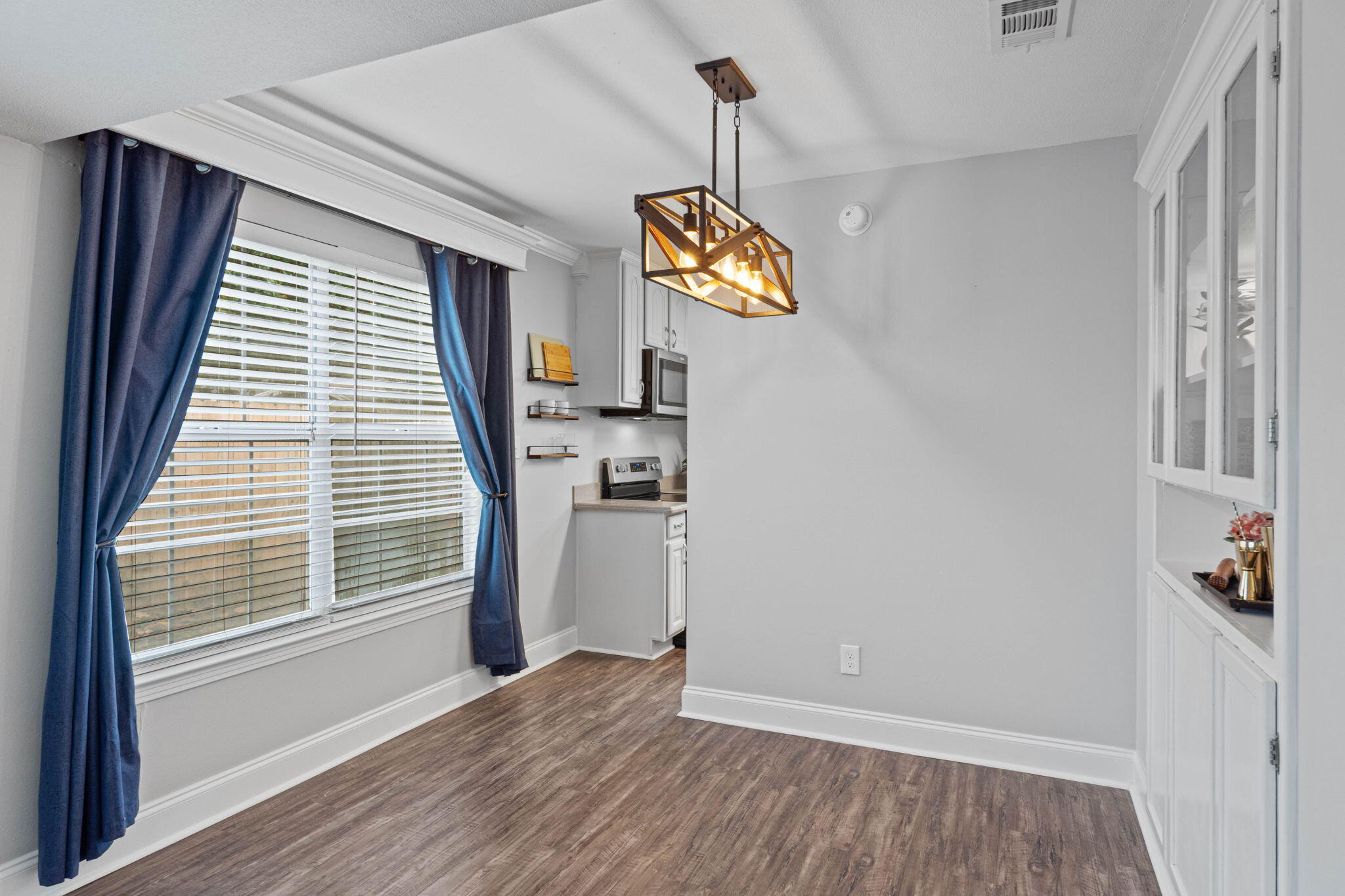 BAYOU WOODS 2ND ADDN - Residential