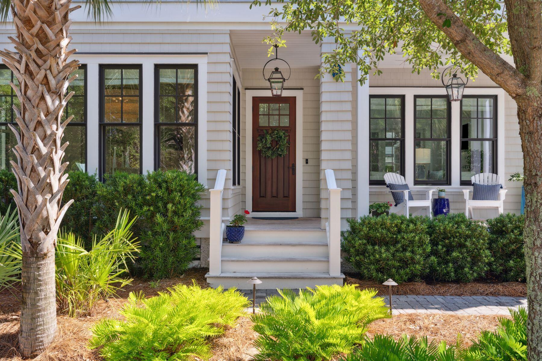 77 Salt Box Lane