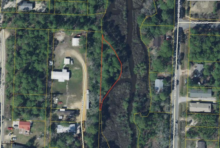 Large lot in Santa Rosa Beach! A great opportunity to live close to shopping, restaurants, beautiful white sandy beaches and the Emerald Green Waters of the Gulf of Mexico. Without HOA restrictions, you may be able to park your RV and/or boat here while you build your Dream Home!