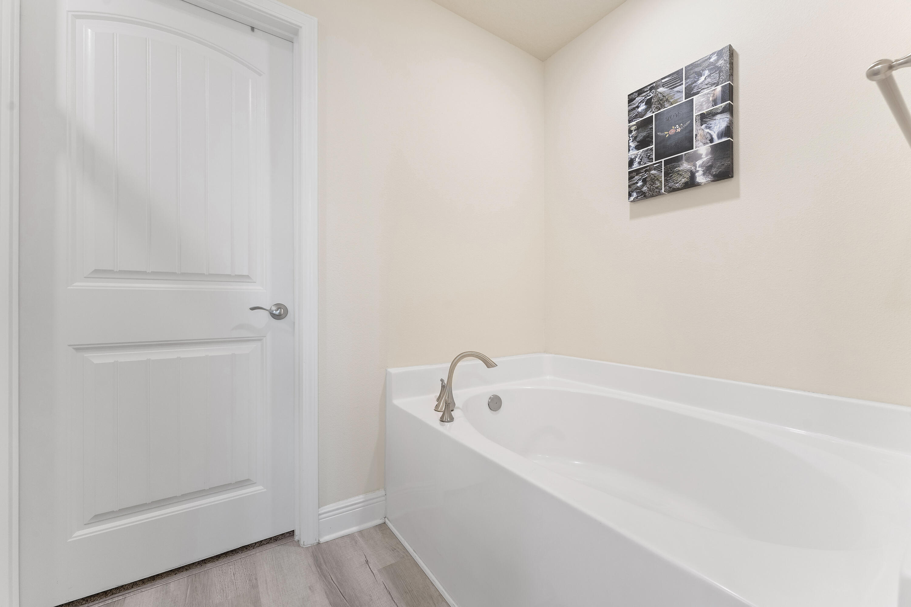 NONESUCH WAY - Residential