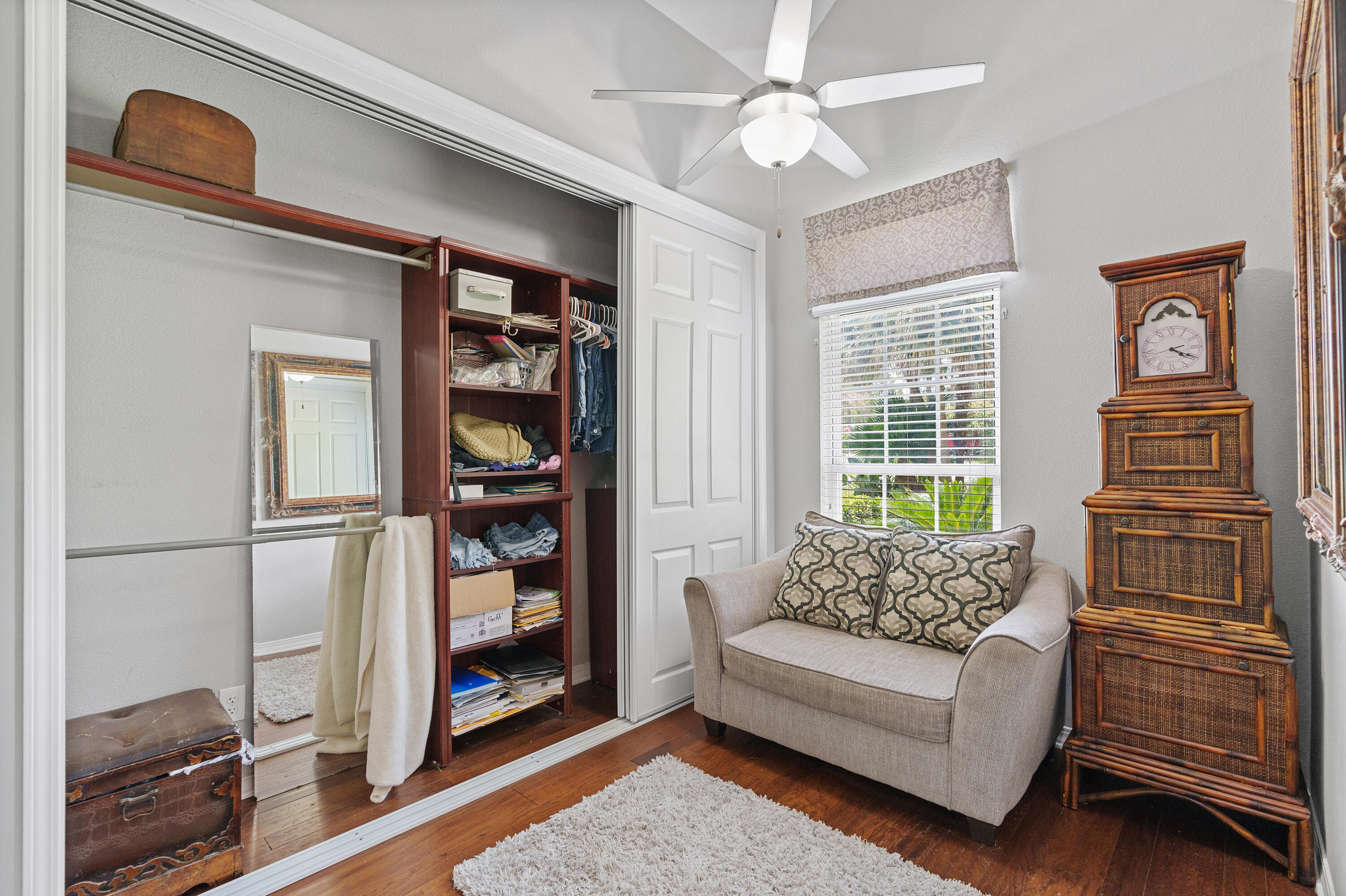 HOLIDAY SHORES ESTATES - Residential