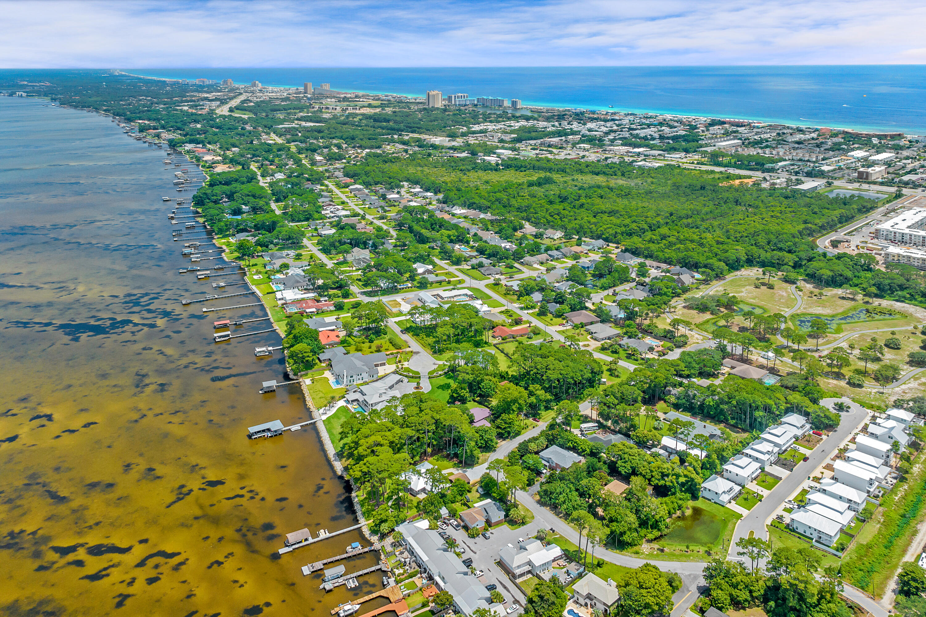 HOLIDAY SHORES ESTATES - Residential