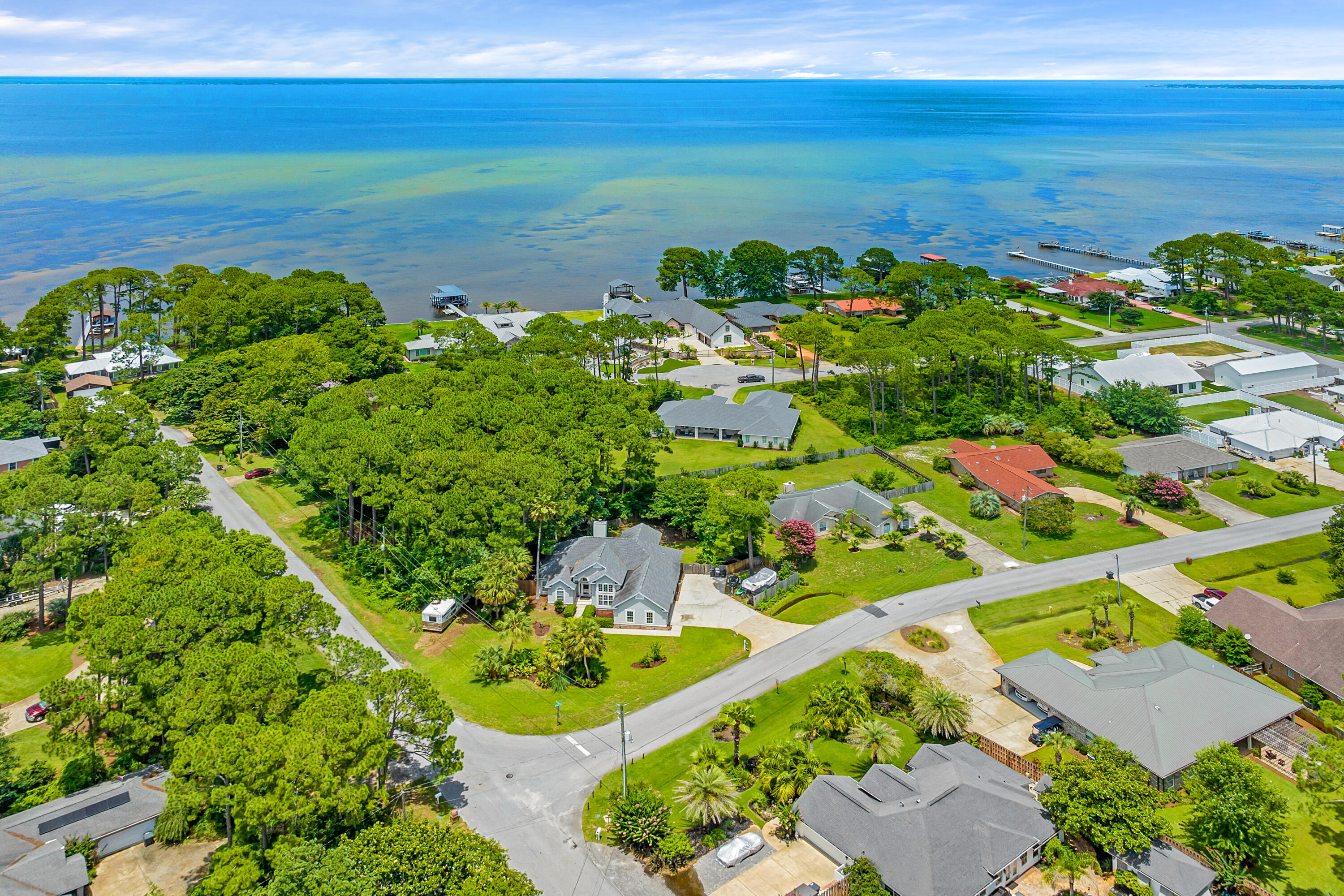 HOLIDAY SHORES ESTATES - Residential
