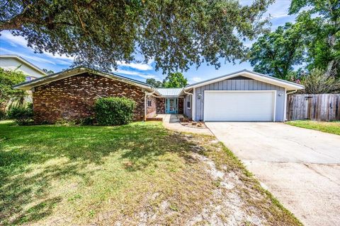 A home in Fort Walton Beach