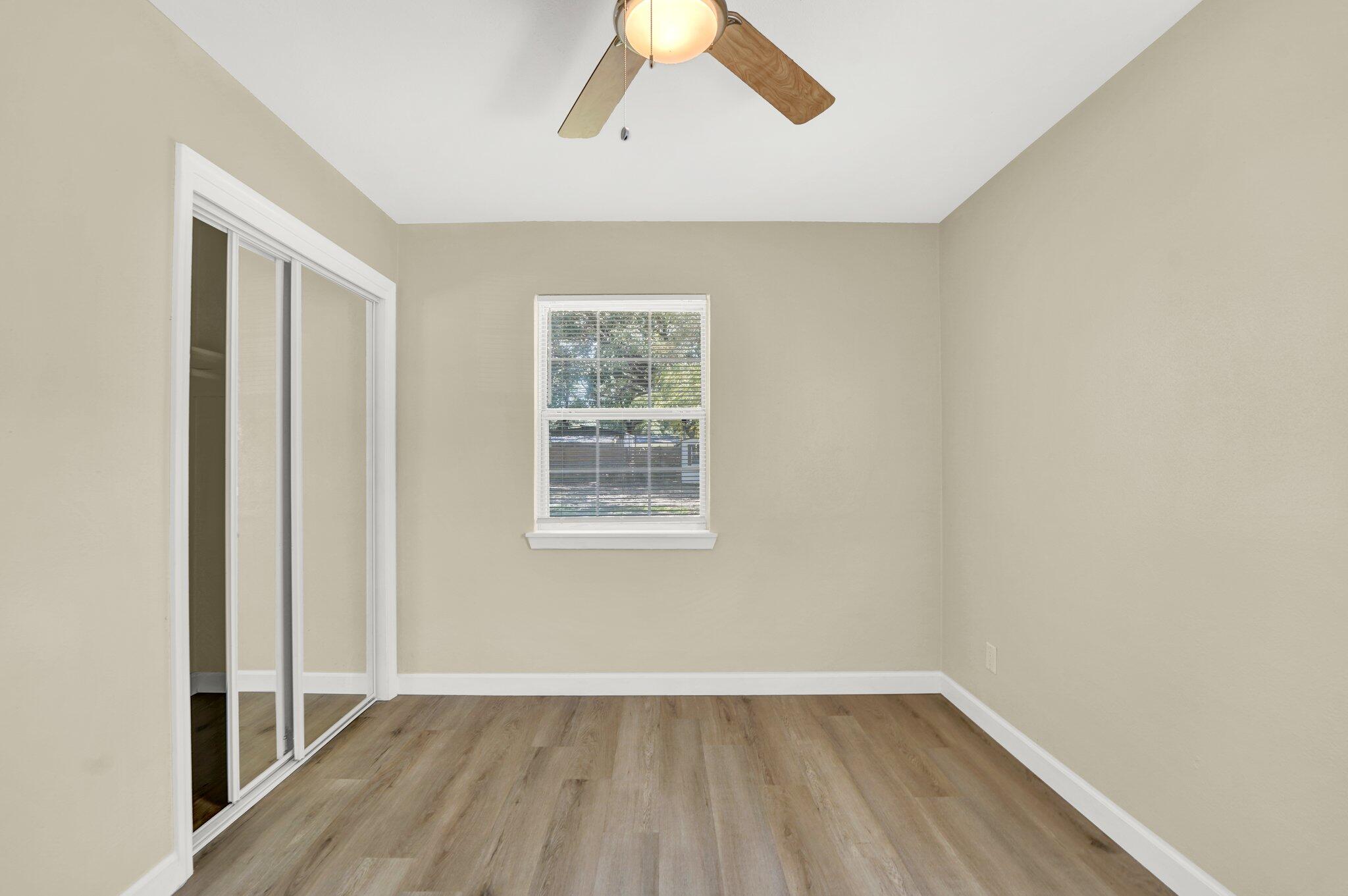 SEABREEZE 3RD ADDN - Residential