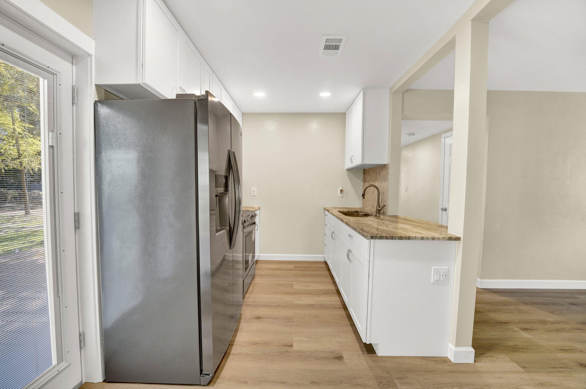 SEABREEZE 3RD ADDN - Residential