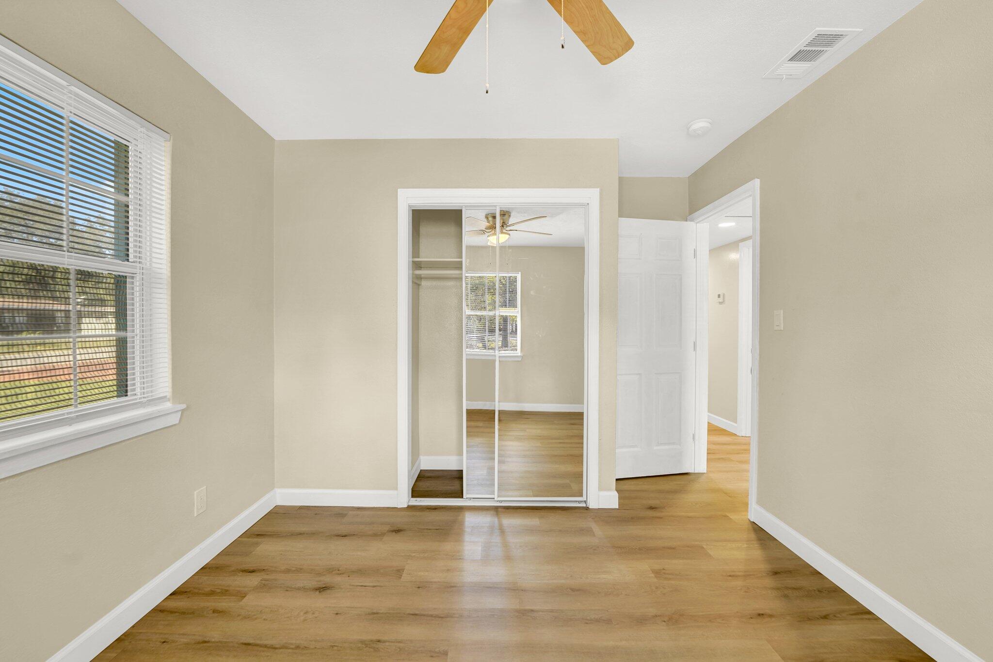 SEABREEZE 3RD ADDN - Residential